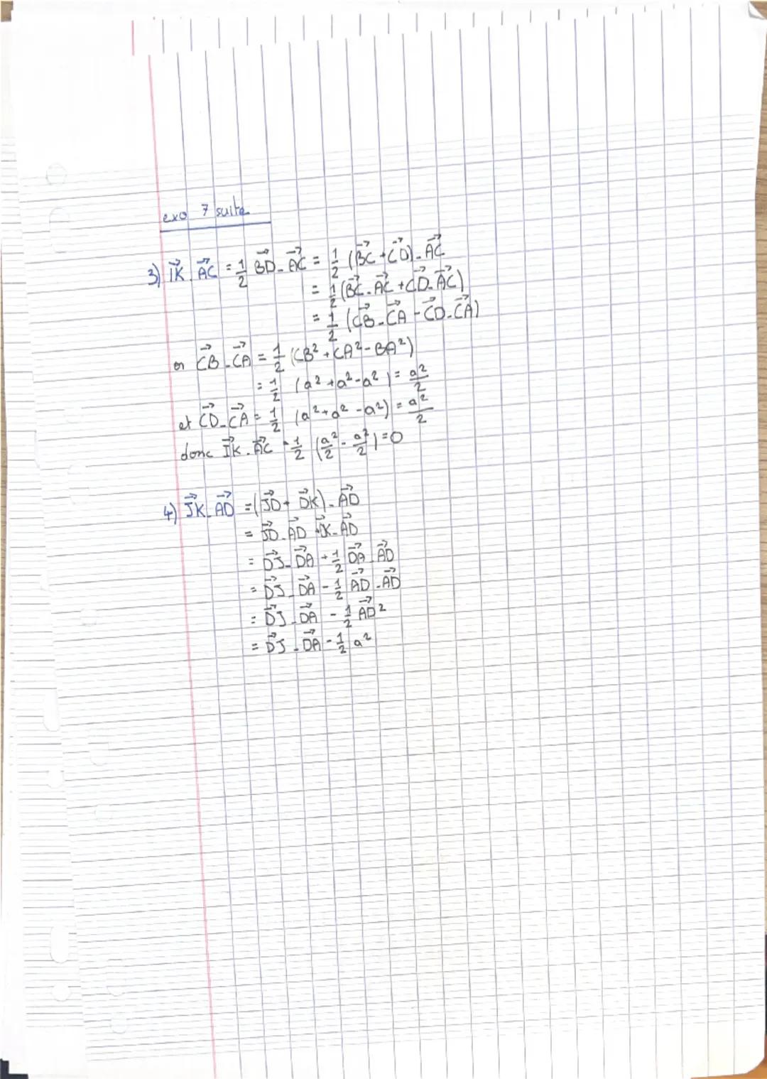 TMATIIS2
Chapitre 08 : cours
2020-2021
Orthogonalité et distances dans l'espace
I Produit scalaire dans l'espace
1) Définition
Définition 1
