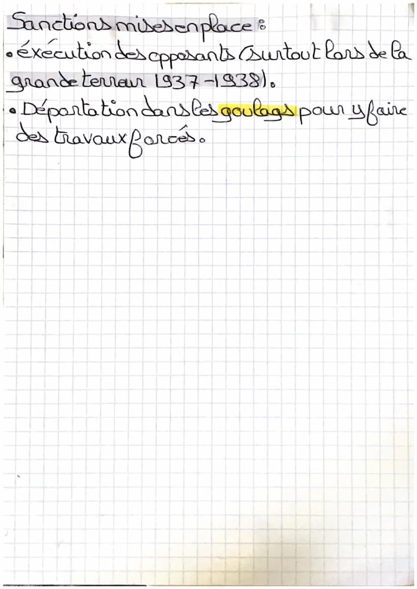 Regime totalitaire en URSS "Staline
au pouvoir.
Octobre 1917: 2 révolution russe qui
Permet à Lénine d'arriver au pouvoir.
-Décisions prises