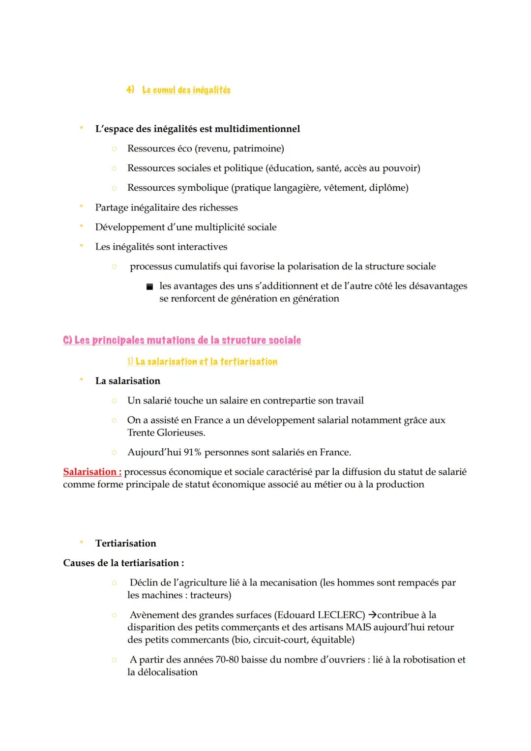 THÈME 2: Comment est structurée la société
française actuelle ?
Introduction:
Toutes les sociétés sont structurées et hiérarchisées quelque 