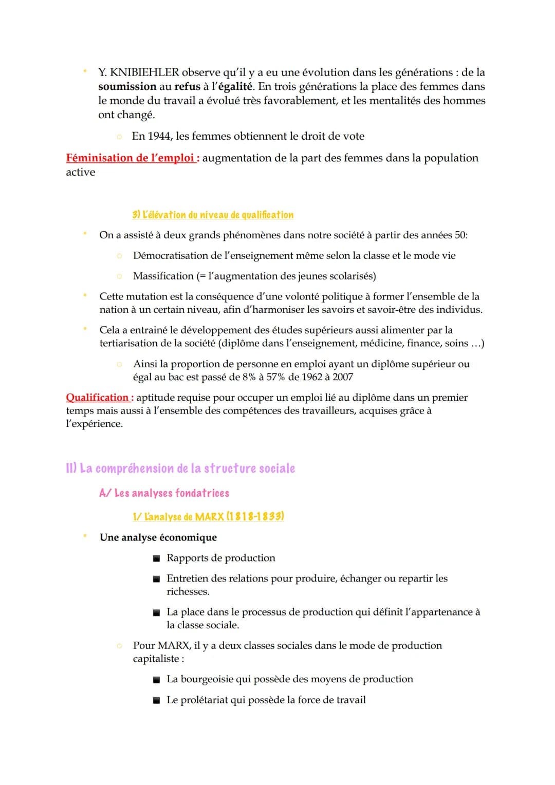 THÈME 2: Comment est structurée la société
française actuelle ?
Introduction:
Toutes les sociétés sont structurées et hiérarchisées quelque 