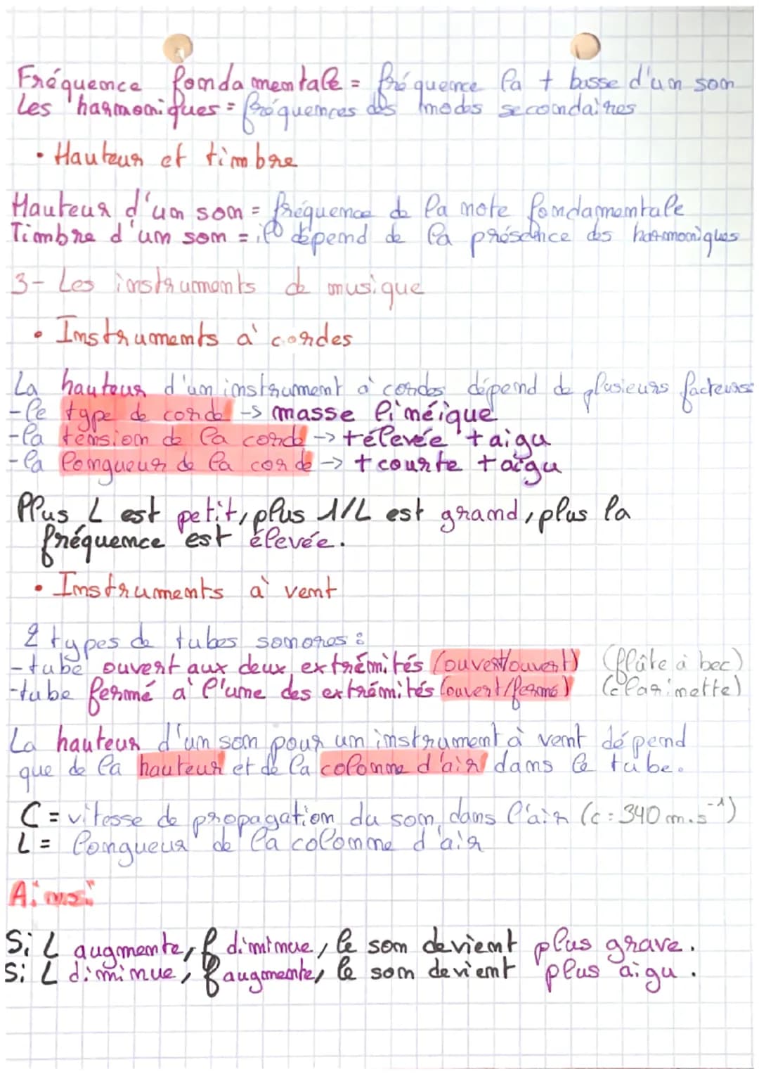 Som, phénomène vibratoire
1-Période et fréquence
•Période d'une oscillation.
La plus petite durée au bout de laquale um
um phénomène
périodi