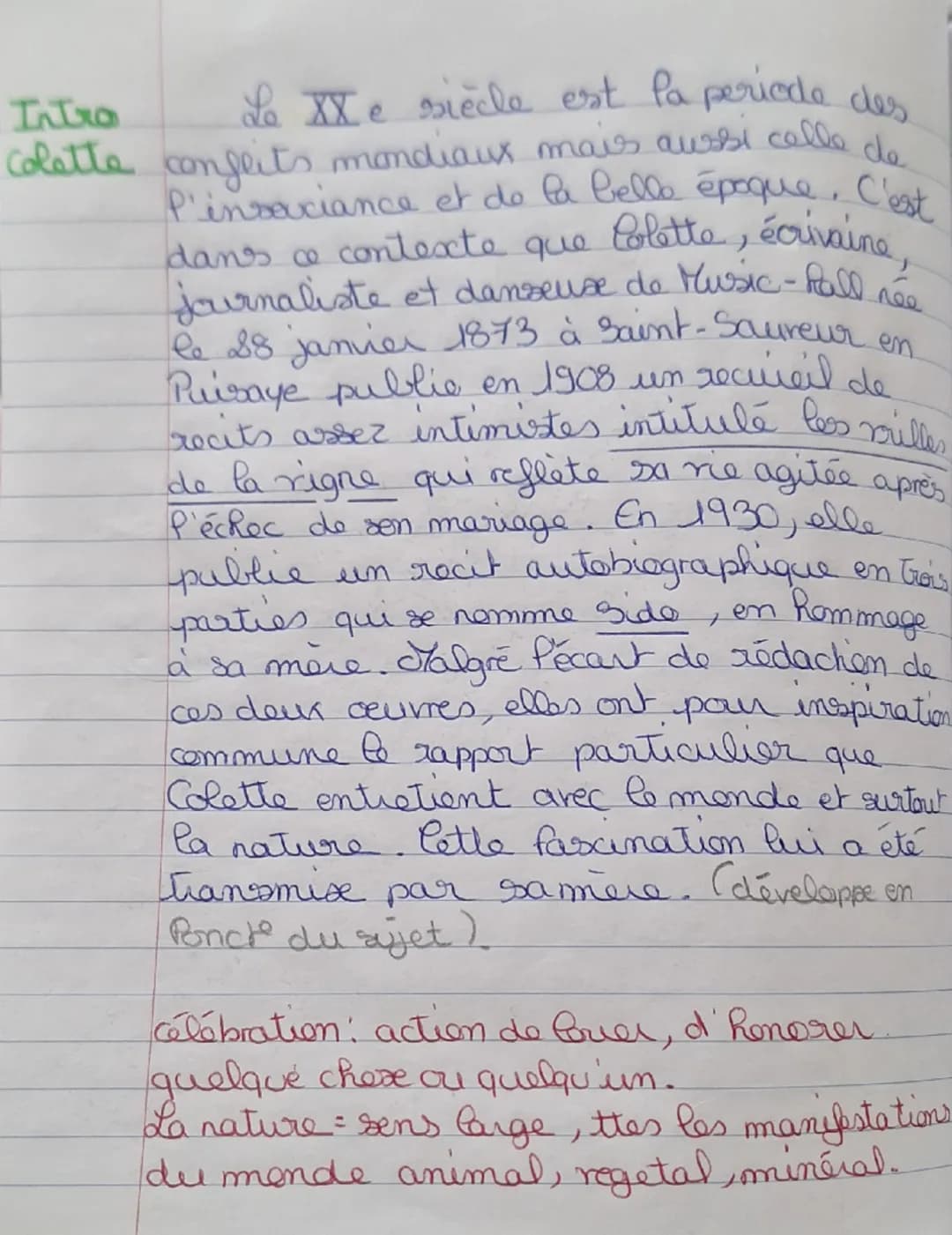 Intros
nee
Le XXe siècle est la periode des
Colette conflits mondiaux mais aussi celle de
P'insouciance et de la bello époque. C'est
dans ce