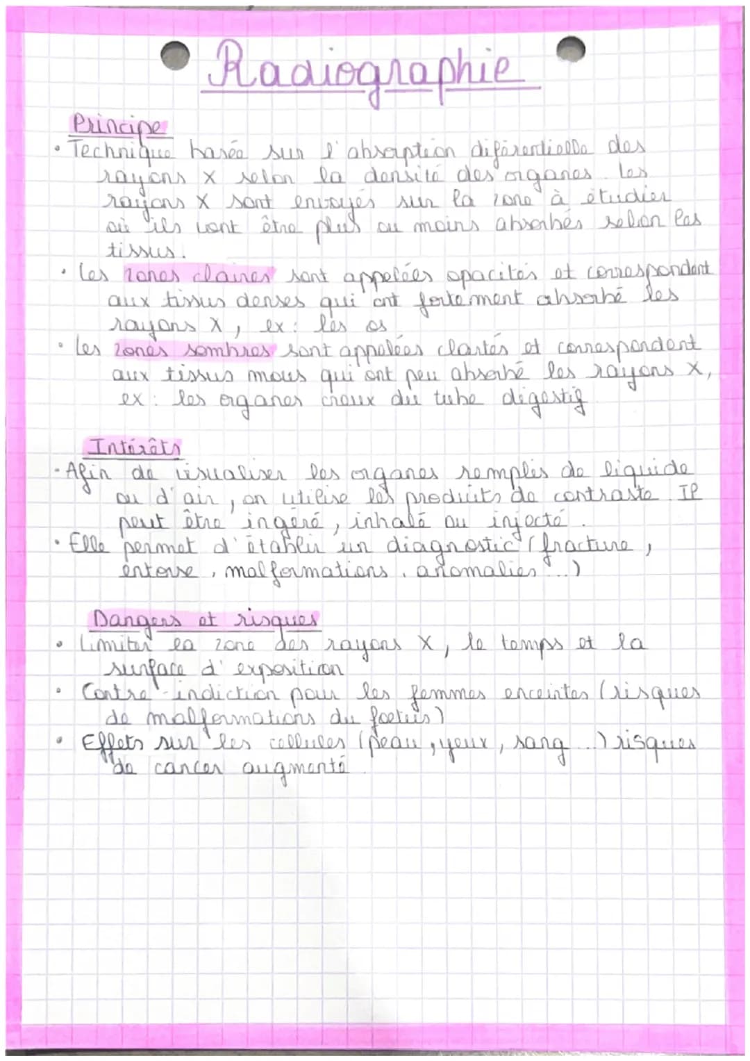 Scanographie
Principe
du
• Techique utilisant les rayons X avec un traitement
informatique permettant d'obtenir des images
en coupes
corps f