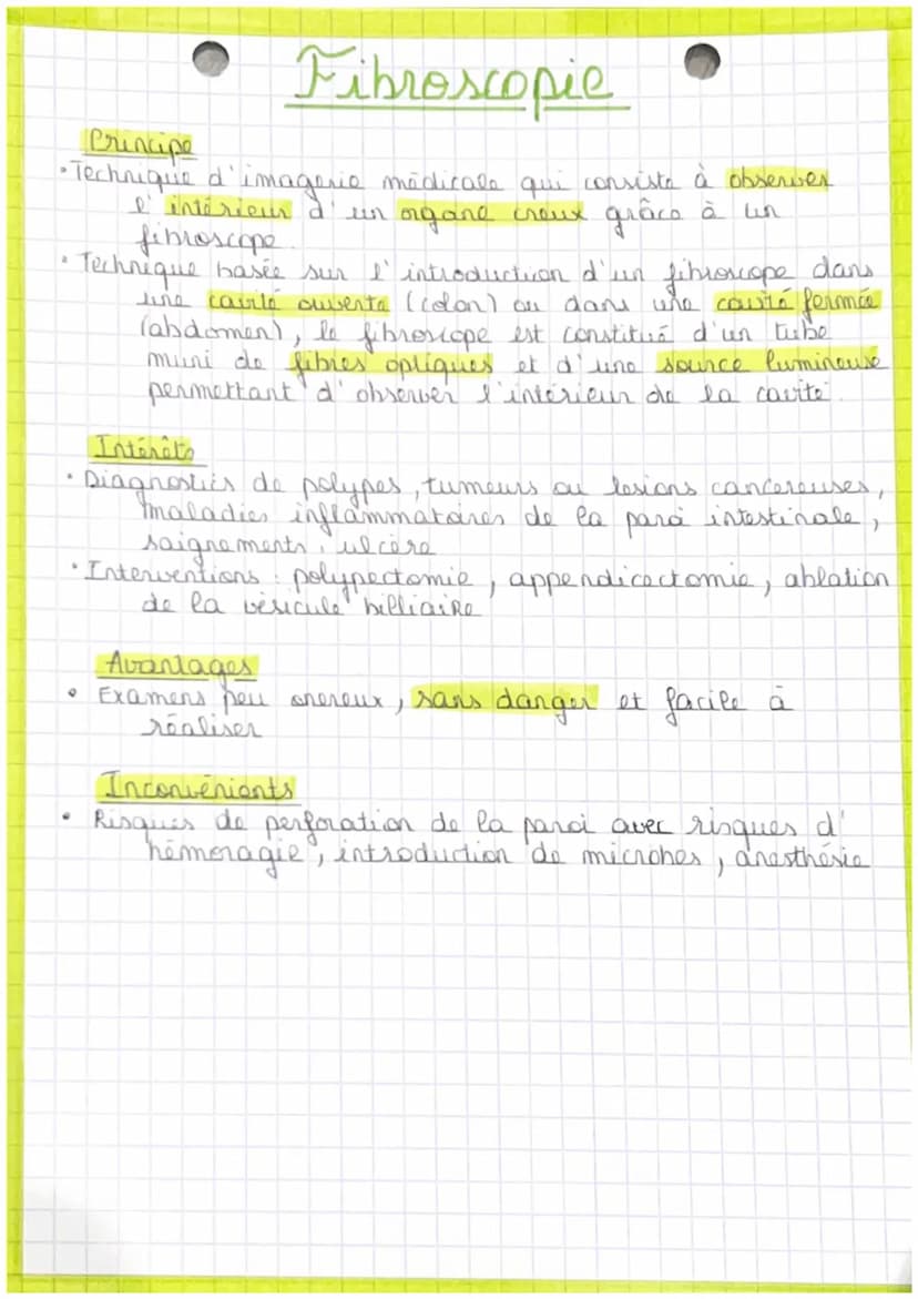 Scanographie
Principe
du
• Techique utilisant les rayons X avec un traitement
informatique permettant d'obtenir des images
en coupes
corps f