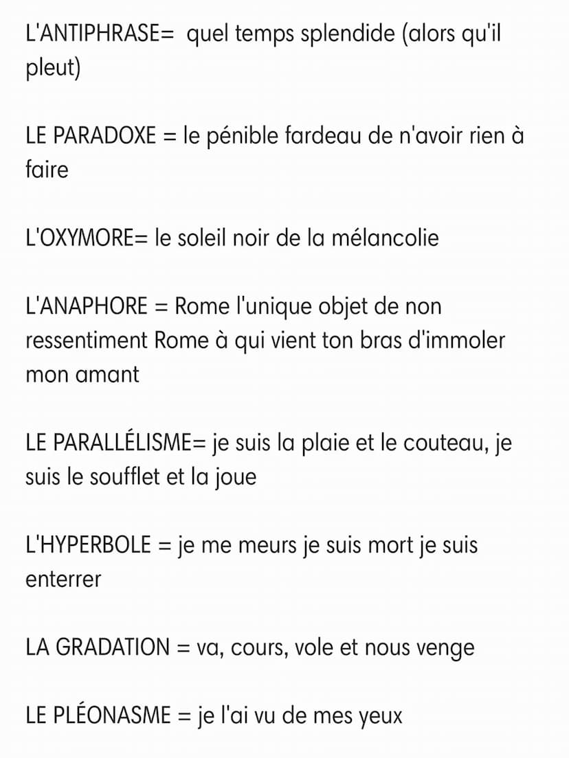 THÉÂTRE
PREMIÈRE définition: lieu de représentation=un
bâtiment un édifice dont le public regarde un
spectacle (extérieur,pleine air)
PUIS =