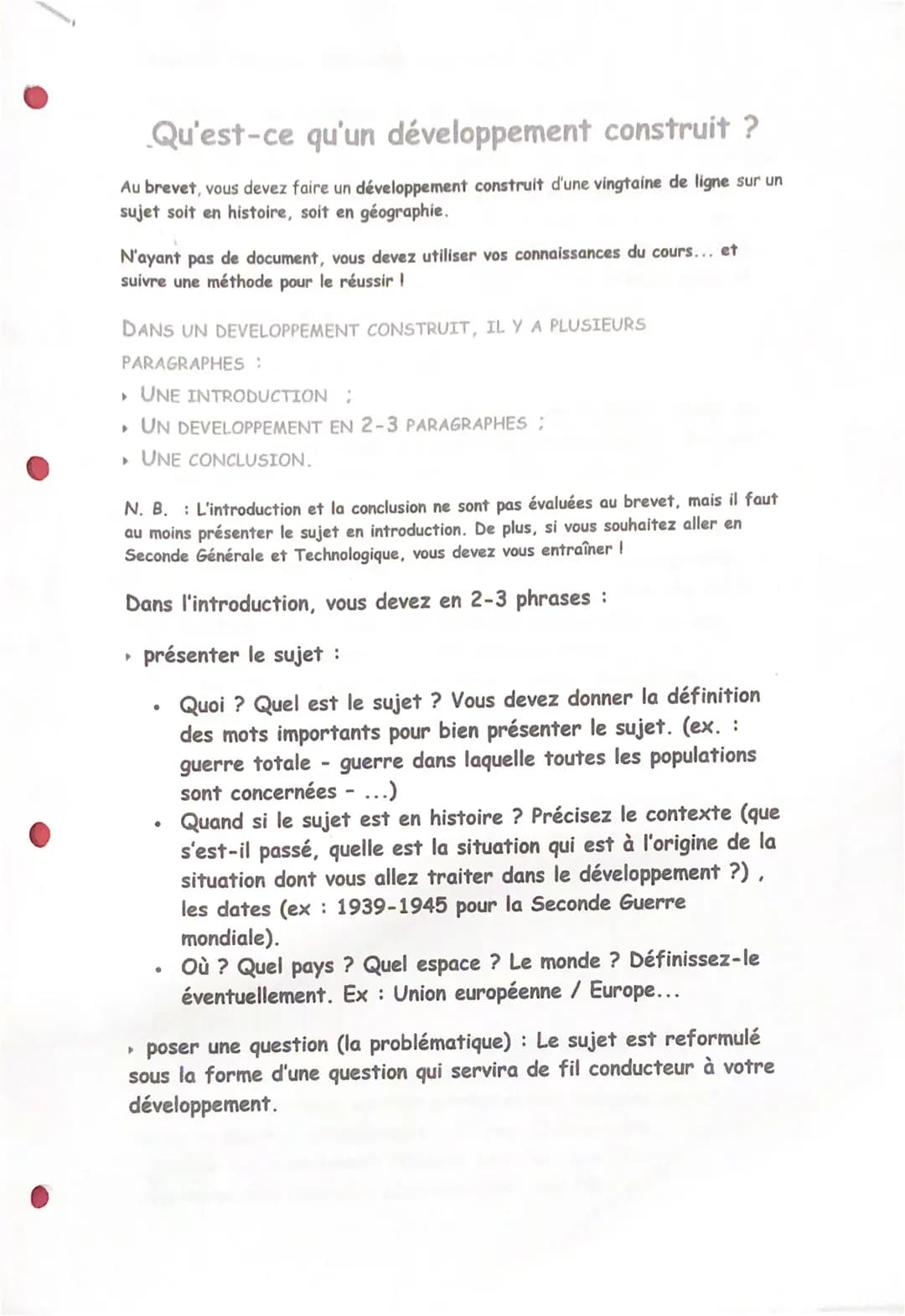Qu'est-ce qu'un développement construit ?
Au brevet, vous devez faire un développement construit d'une vingtaine de ligne sur un
sujet soit 