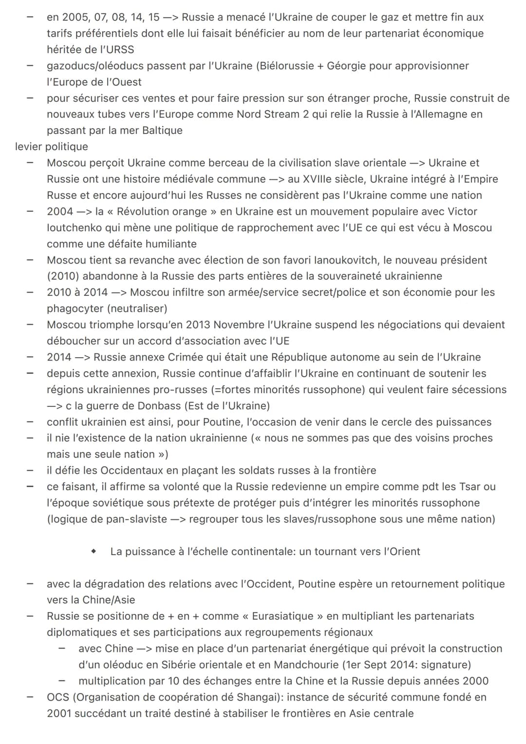 CHAPITRE 2: Une puissance qui se reconstruit après l'éclatement d'un Empire: la
Russie depuis 1991
● La fin de l'Empire soviétique
●
-
O L'U