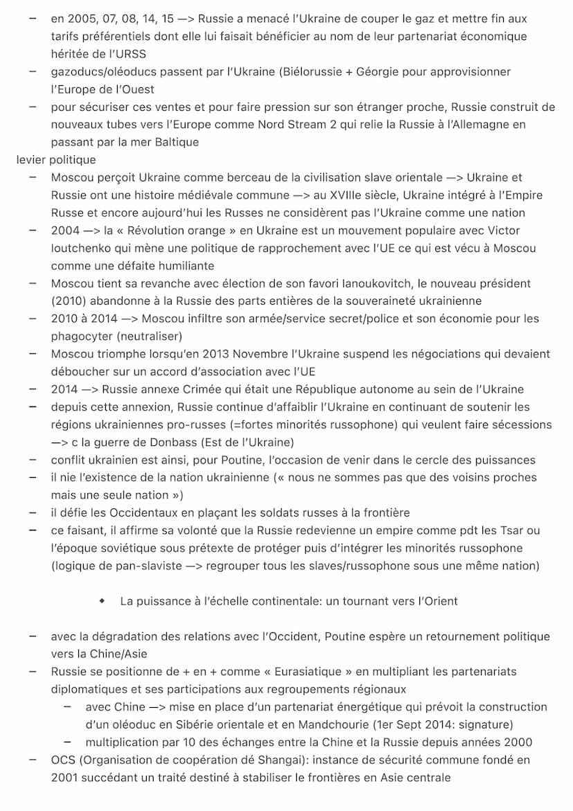 CHAPITRE 2: Une puissance qui se reconstruit après l'éclatement d'un Empire: la
Russie depuis 1991
● La fin de l'Empire soviétique
●
-
O L'U