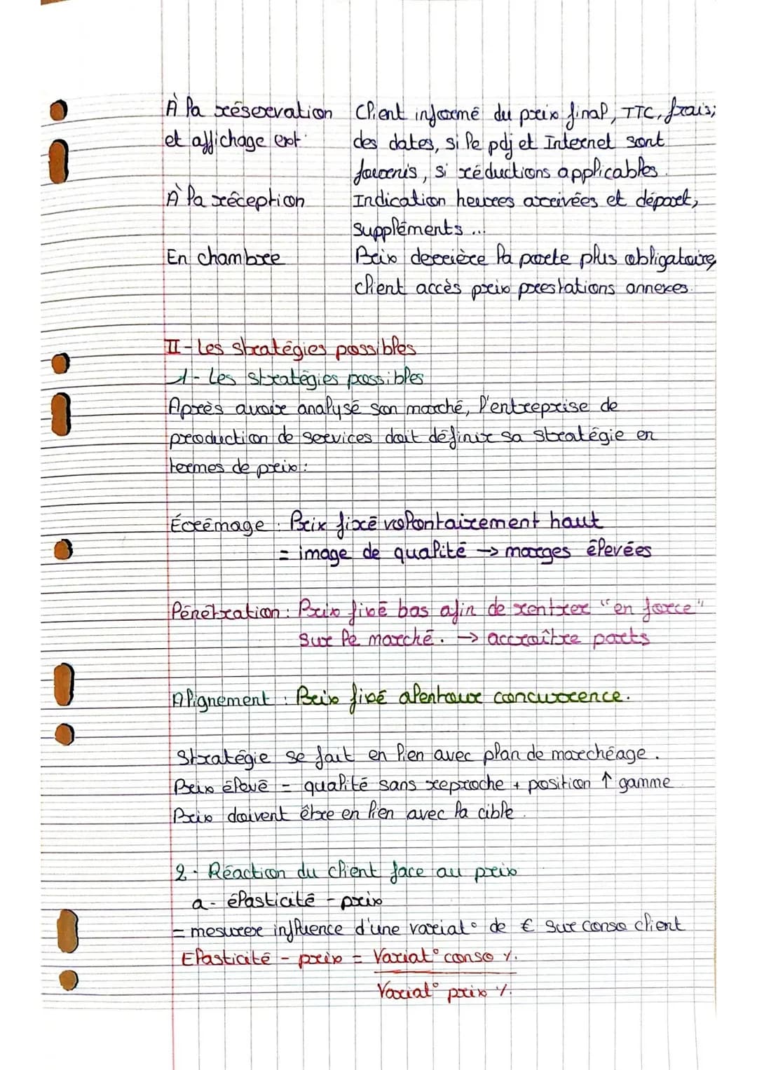 
<p>Lorsqu'une entreprise hôtelière cherche à fixer ses prix, elle doit prendre en compte plusieurs éléments importants. Il est essentiel de