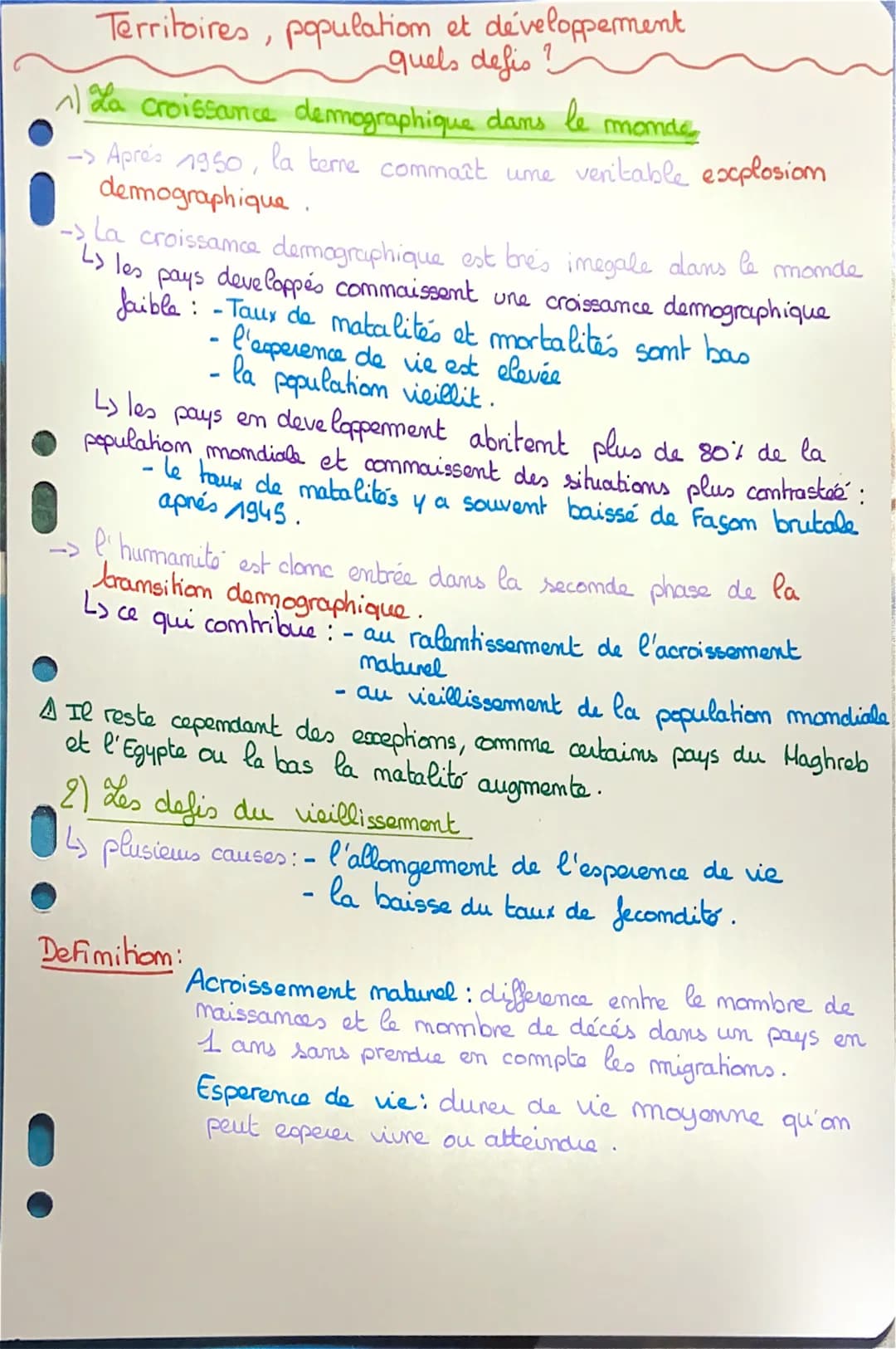 Territoires, population et développement
quels defis
La croissance demographique dans le monde
-> Après 1950, la terre commaît ume veritable