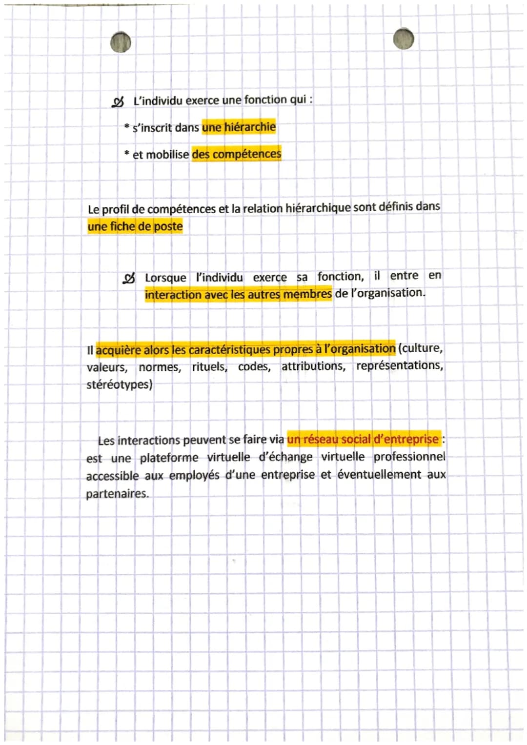 gestion
Chapitre 4
Culture
Rituel
Code
Attribution
causales
Représentations
sociales
Les caractéristiques des organisations
Ensemble des val