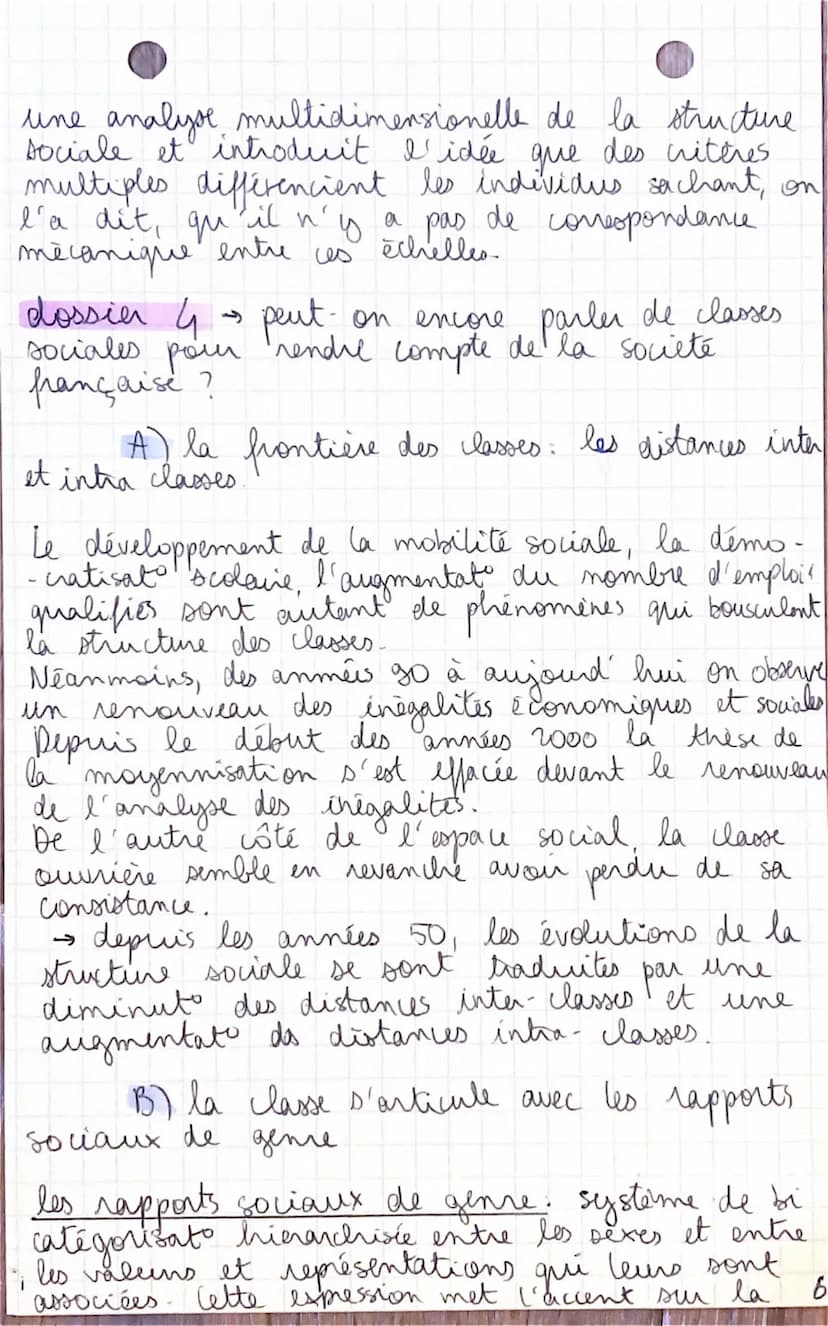 SES
COMMENT EST STRUCTURÉE LA SOCIETE FRANÇAISE
ACTUELLE 1
dossier 1- quels sont les facteurs qui structurent
et hierarchisent l'espace soci