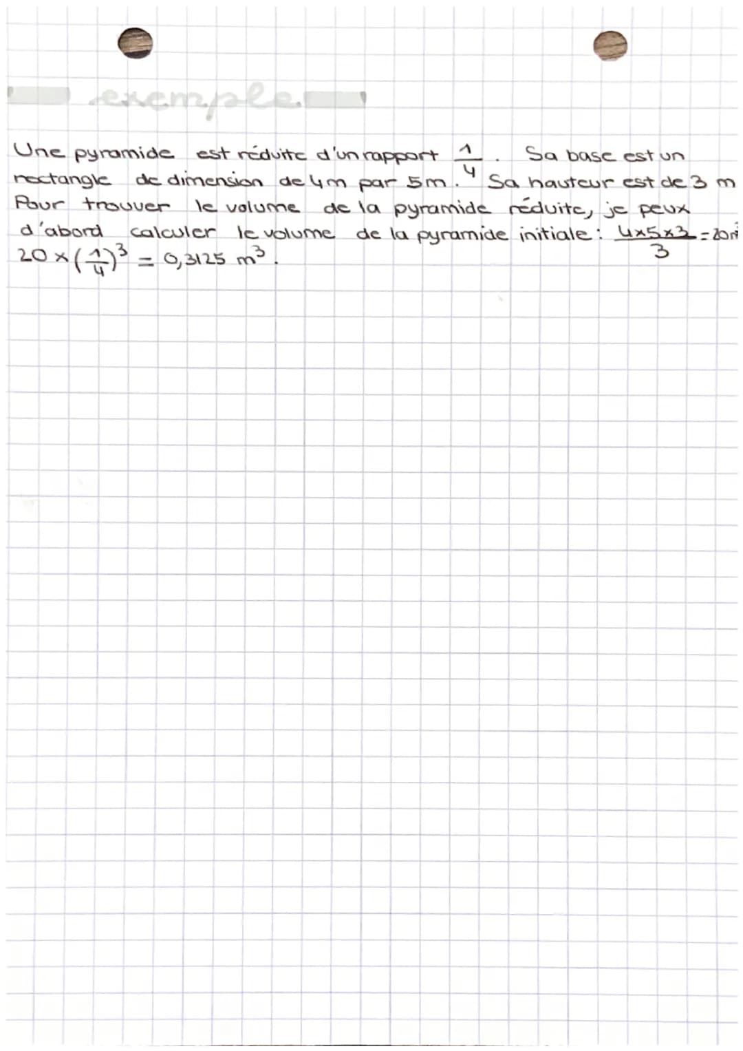 •MATHS
définition
On dit que la figure a été agrandie d'un
rapport k si toutes les longueurs de la figure ont été
multiplices par Ket K>1. O