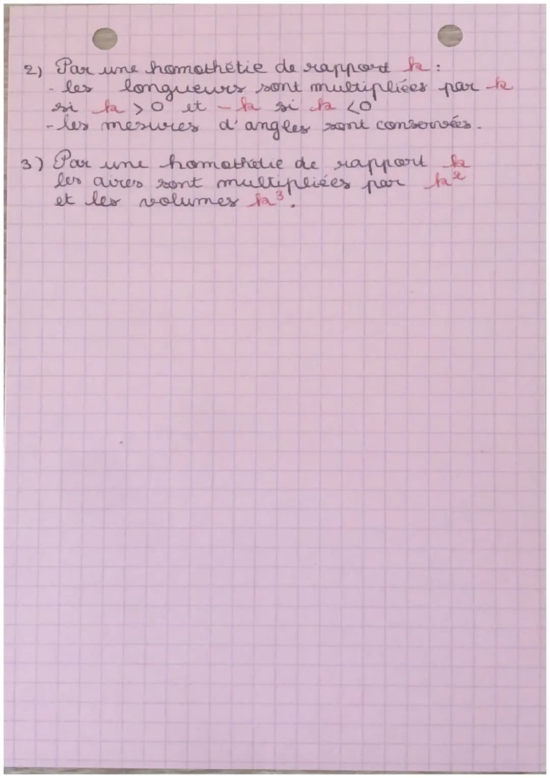 LES
●
définition
F₁ et F2 sont symétrique
par rapport à la droite
(d) signifie que (d) bat
la mediatrice du segment
CMM'].
●
TRANSFORMATIONS