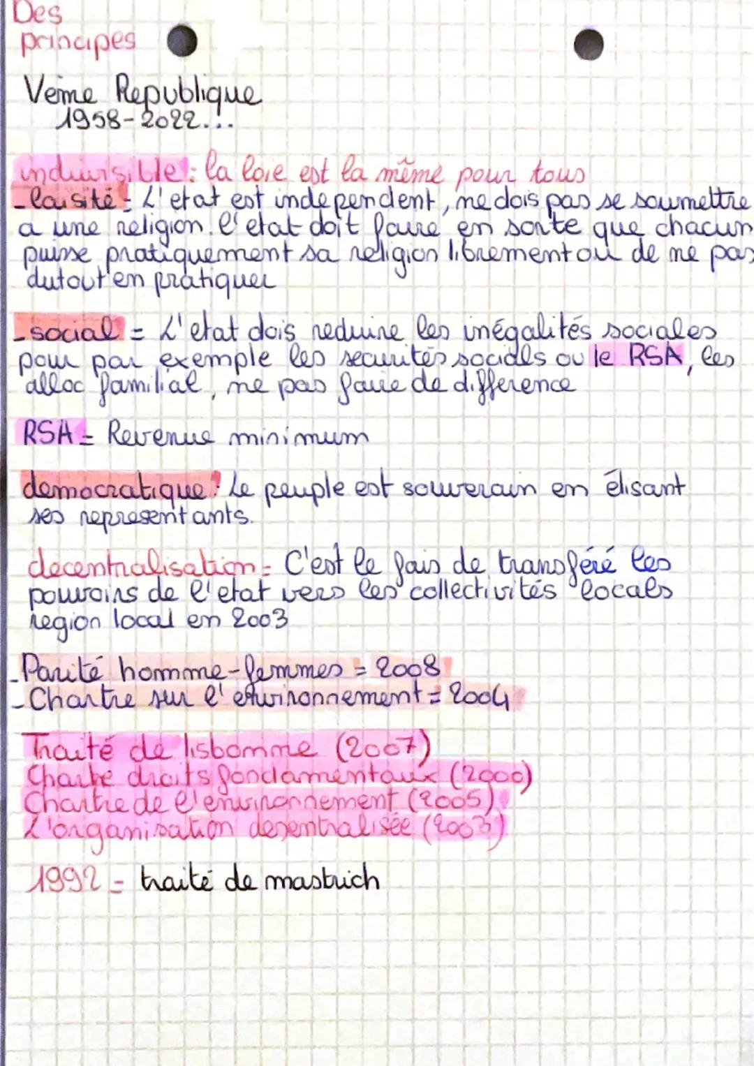 EMC
éducation monale civique
Une constitution 2
ensemble des lois fondamentales d'un pays
Quel regime politique en France
Une Republique
Une
