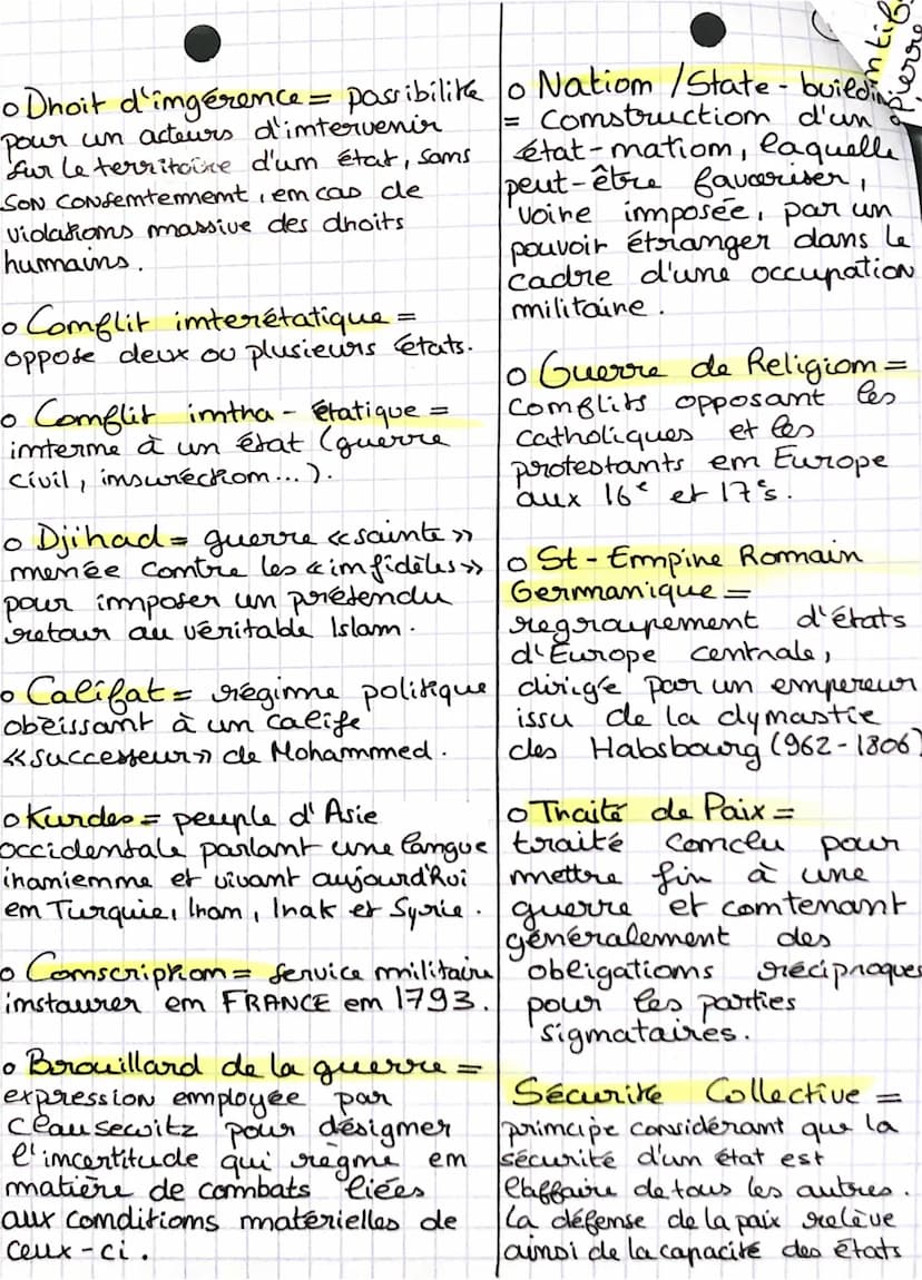 vocabuca
THEME
ле
Comflictualite situation to Guerre asymétnique I
intermédiaire
entre
un irrégulières - elle.
pada pase manifestant
paix pa