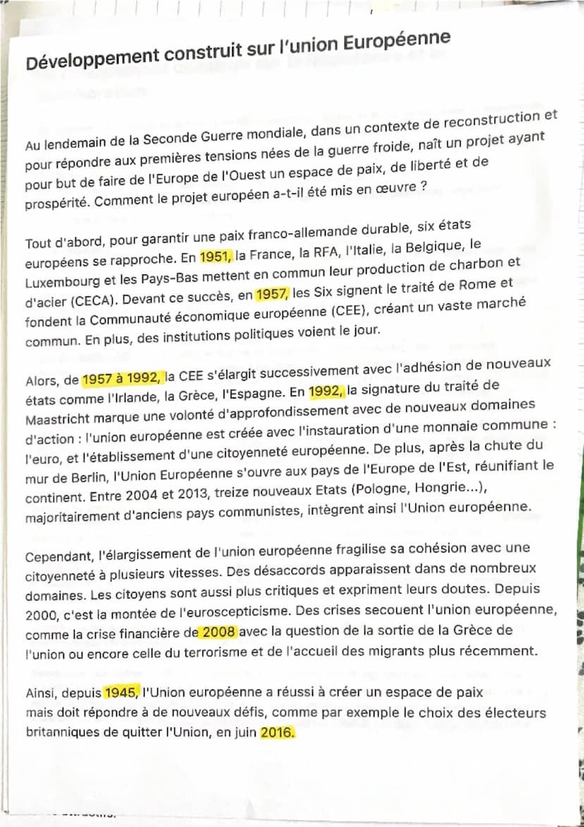 Développement construit enjeux et conflits après 1989
Les Etats-Unis demeurent la seule superpuissance mondiale depuis la disparition de l'U