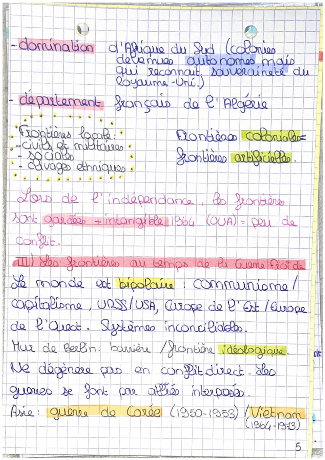 HGGSO
a
Audica les divisions.
politiques
Ples frontières.
du monde :
Theme 3
Introduction i
* Frontière: limite juridique entre deux
étabo, 