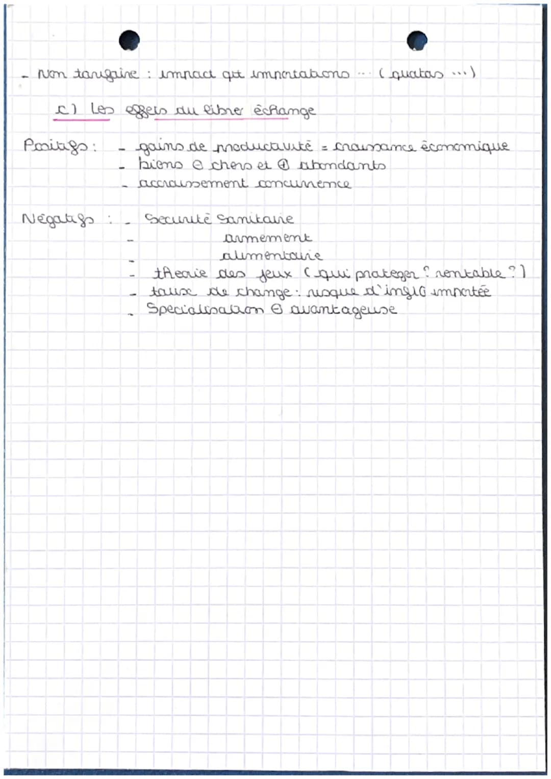 CHAPITRE 2
U
-> Quels sont les fondements du commerce international et de
l'internalisation de ses facteurs de production ?
1) Les avantages