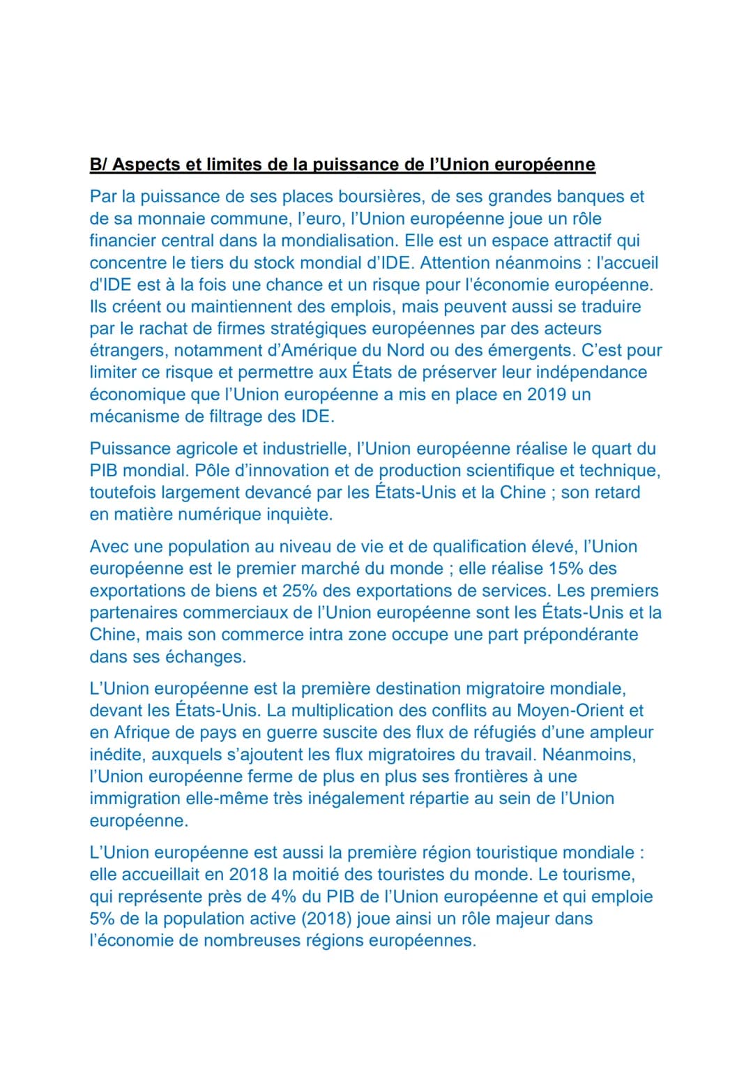 L'UNION EUROPEENNE DANS LA MONDIALISATIO : DES
DYNAMIQUES COMPLEXES
Organisation régionale au degré d'intégration le plus poussé au monde,
l