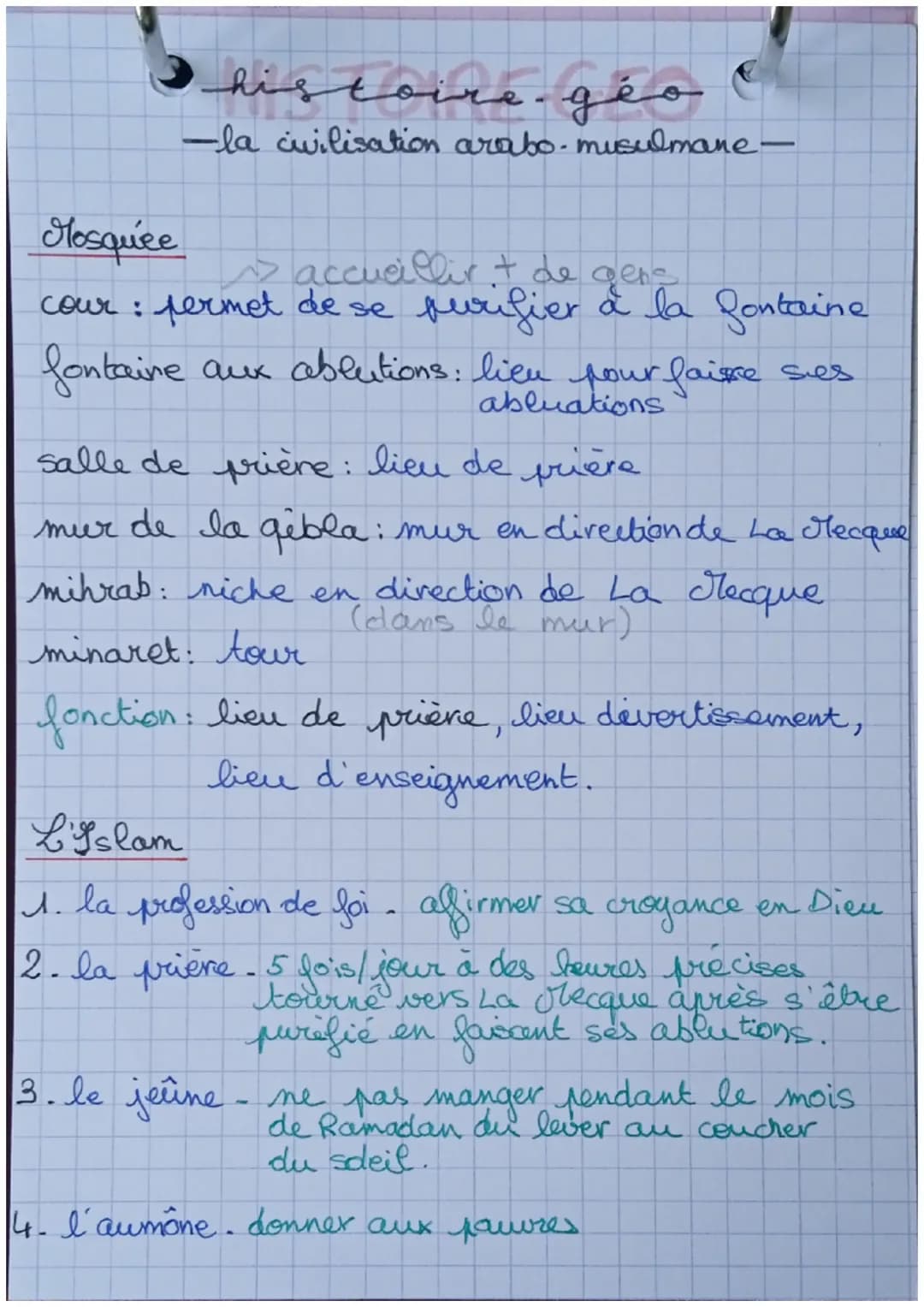 histoire-géo
-la cuilisation arabo-musulmane-
Mosquee
~> accueillir + de gens
cour: permet de se purifier à la fontaine
fontaine aux ablutio