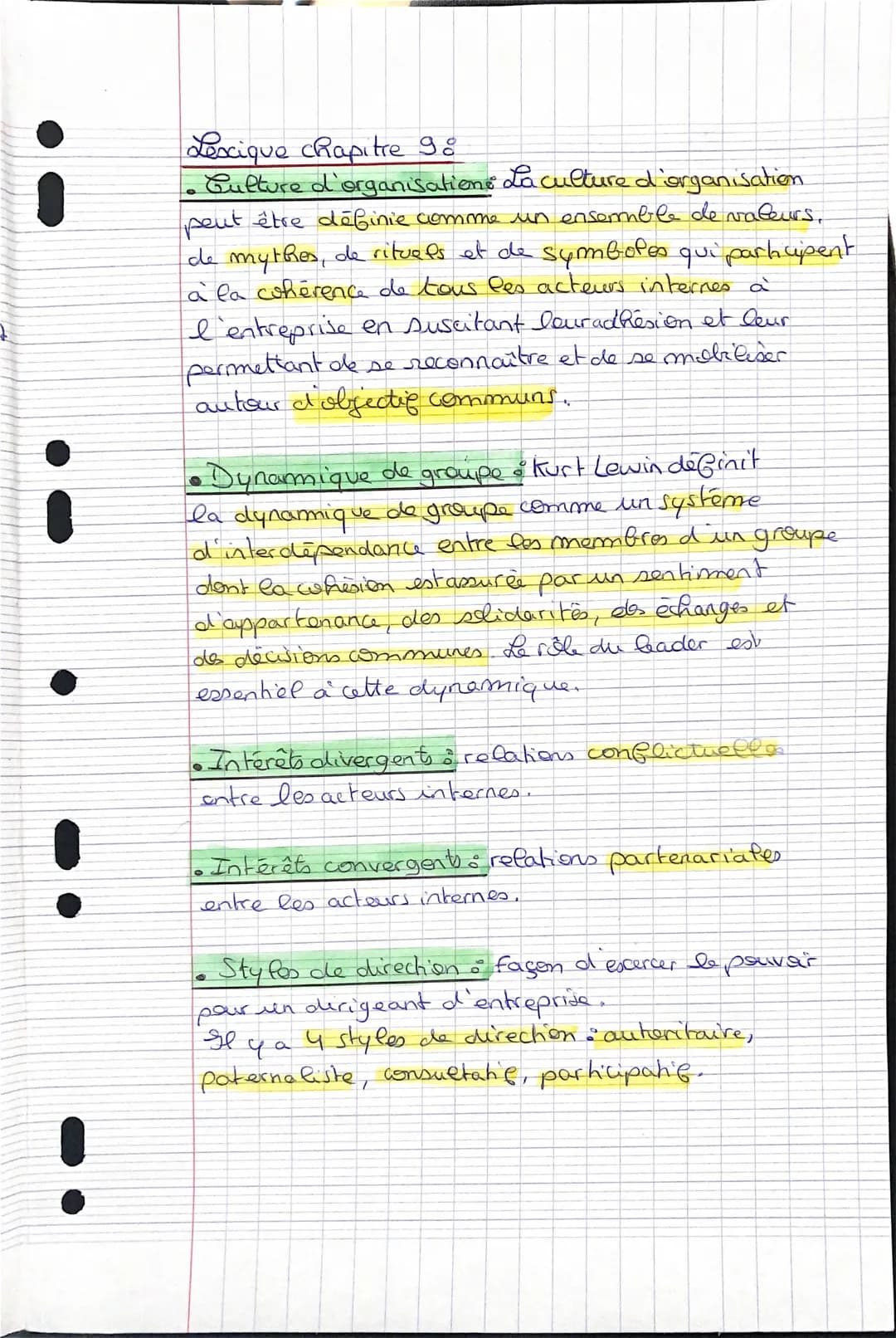 Lexique chapitre 98
●
• Culture d'organisations La culture d'organisation.
peut être définie comme un ensemble de valeurs,
de mythes, de rit