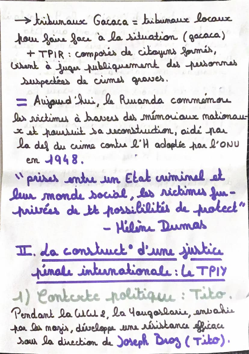 **
Histoire et mémoires
Introduction
I. difinitions
(def. histoire + mémoires)
I. l'historien
(def. historien, Huodote
d'Halicarnasse)
८
**
