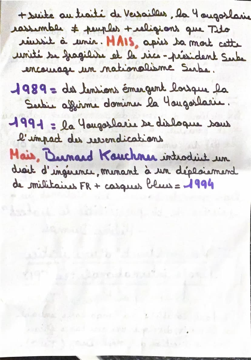 **
Histoire et mémoires
Introduction
I. difinitions
(def. histoire + mémoires)
I. l'historien
(def. historien, Huodote
d'Halicarnasse)
८
**
