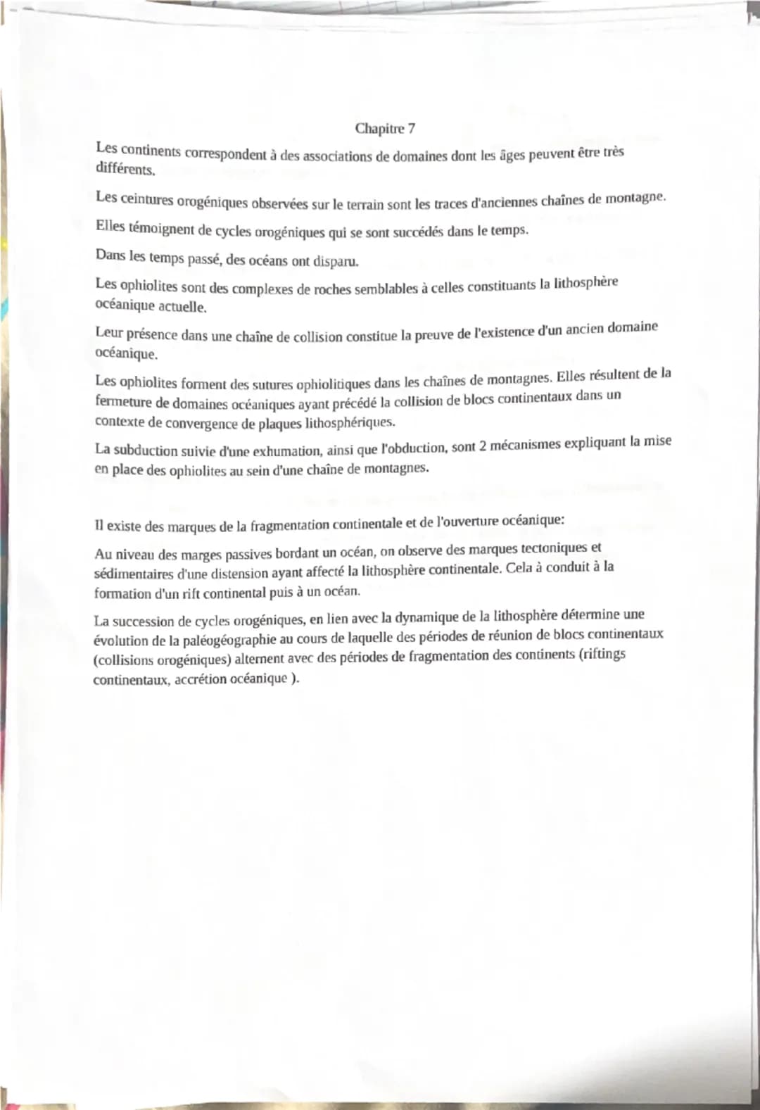 Chapitre 1
Un clone correspond à un ensemble de cellules issues de mitoses d'une unique cellule initiale.
La succession de réplications et d