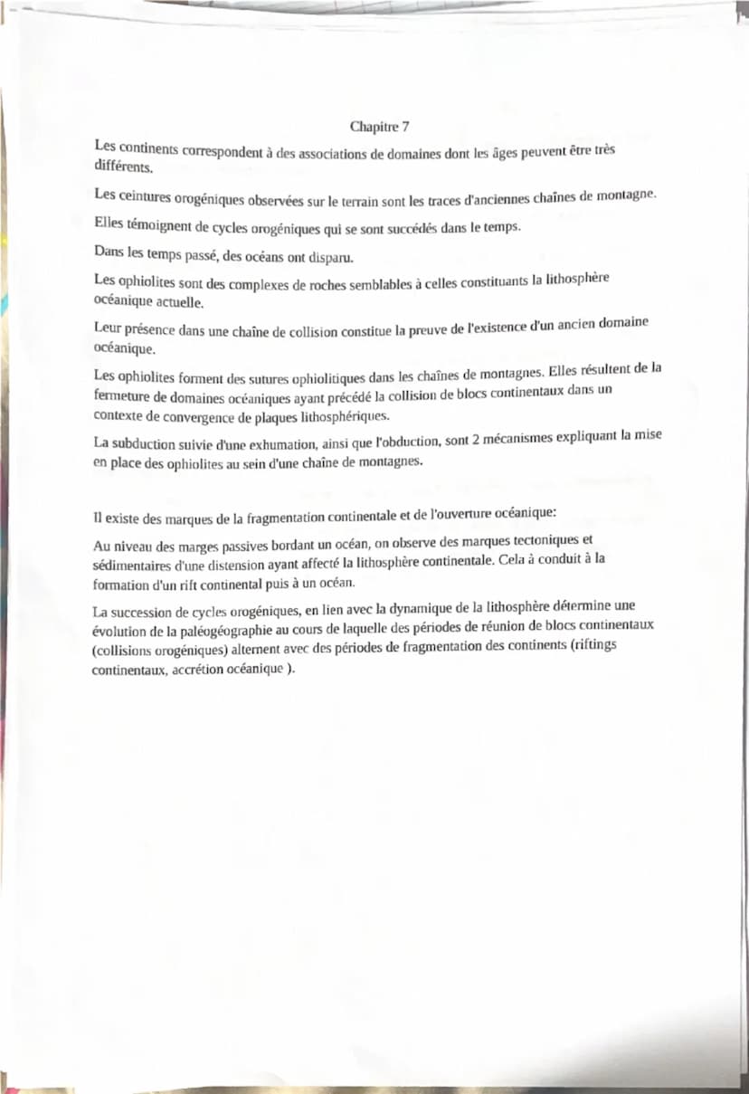 Chapitre 1
Un clone correspond à un ensemble de cellules issues de mitoses d'une unique cellule initiale.
La succession de réplications et d