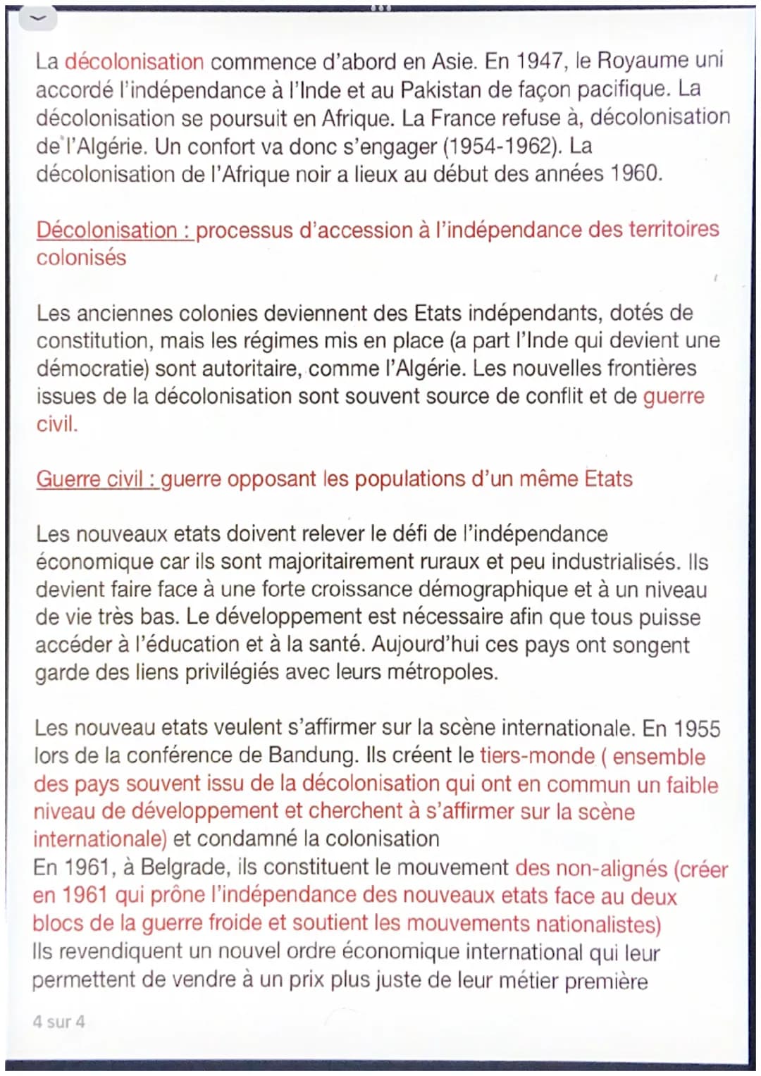 Chapitre 6: Indépendance et construction de nouveaux États
En 1945, les puissances européennes possèdent encore des
vastes empires coloniaux