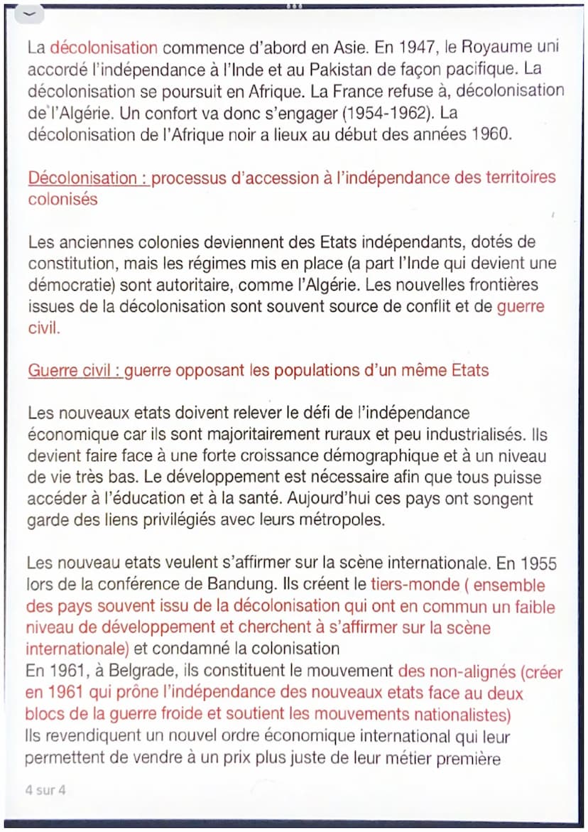 Chapitre 6: Indépendance et construction de nouveaux États
En 1945, les puissances européennes possèdent encore des
vastes empires coloniaux