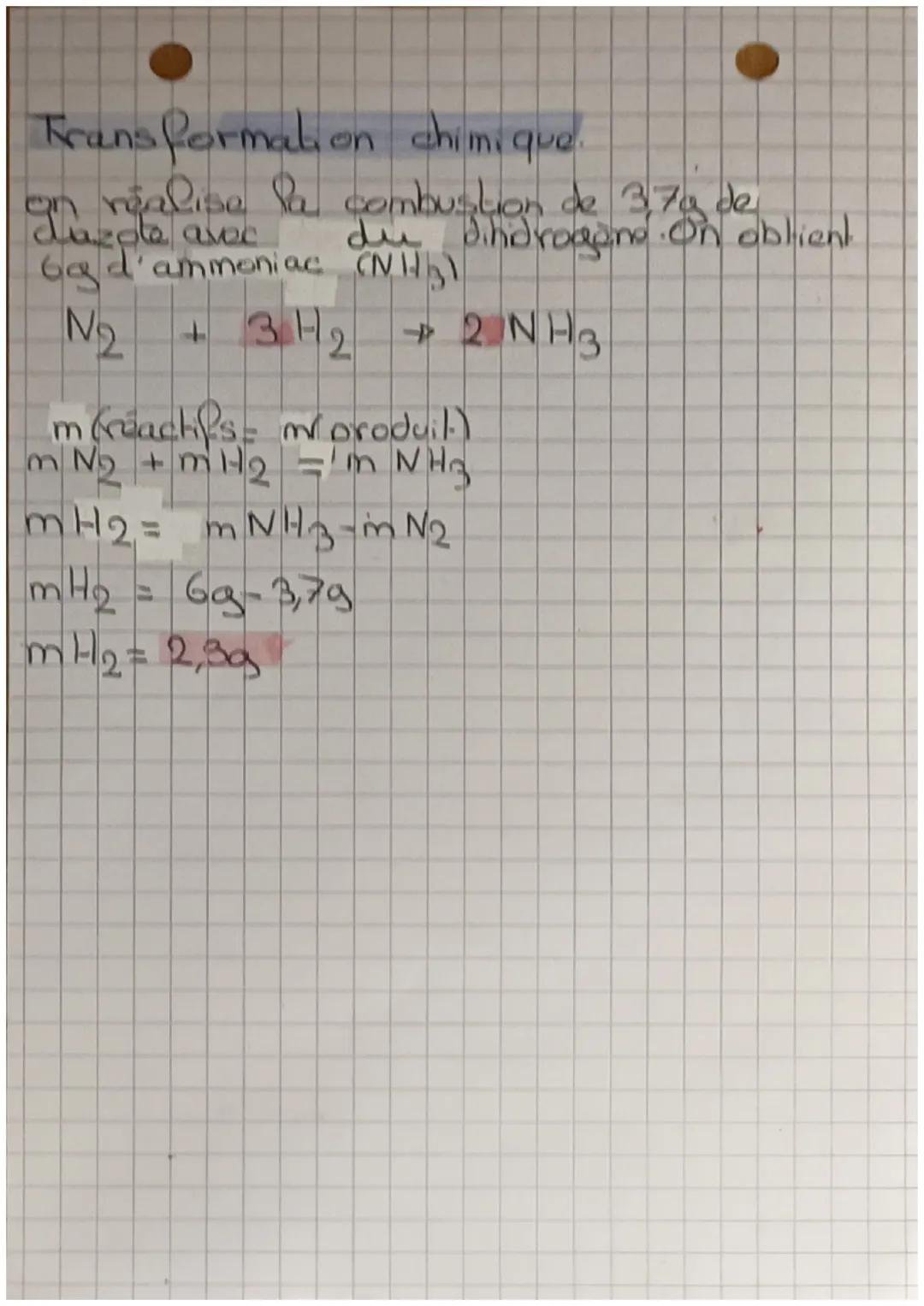 Physique-Chimie

atomes

atome de
carbone
C

atome
d'oxygono

atome
d'azote

atome
d'hydragone
H

Le symbole, atomique d'un atome est
Compos