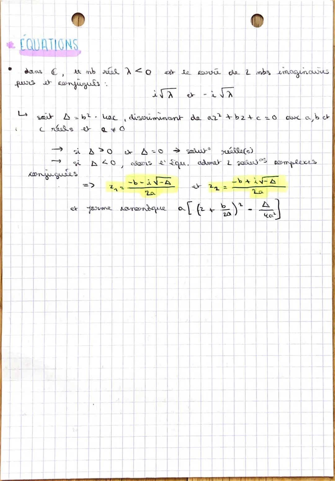 
<h2 id="dfinitions">Définitions</h2>
<p>Lorsqu'on parle des nombres complexes, on fait référence aux nombres de la forme a + bi où i est la