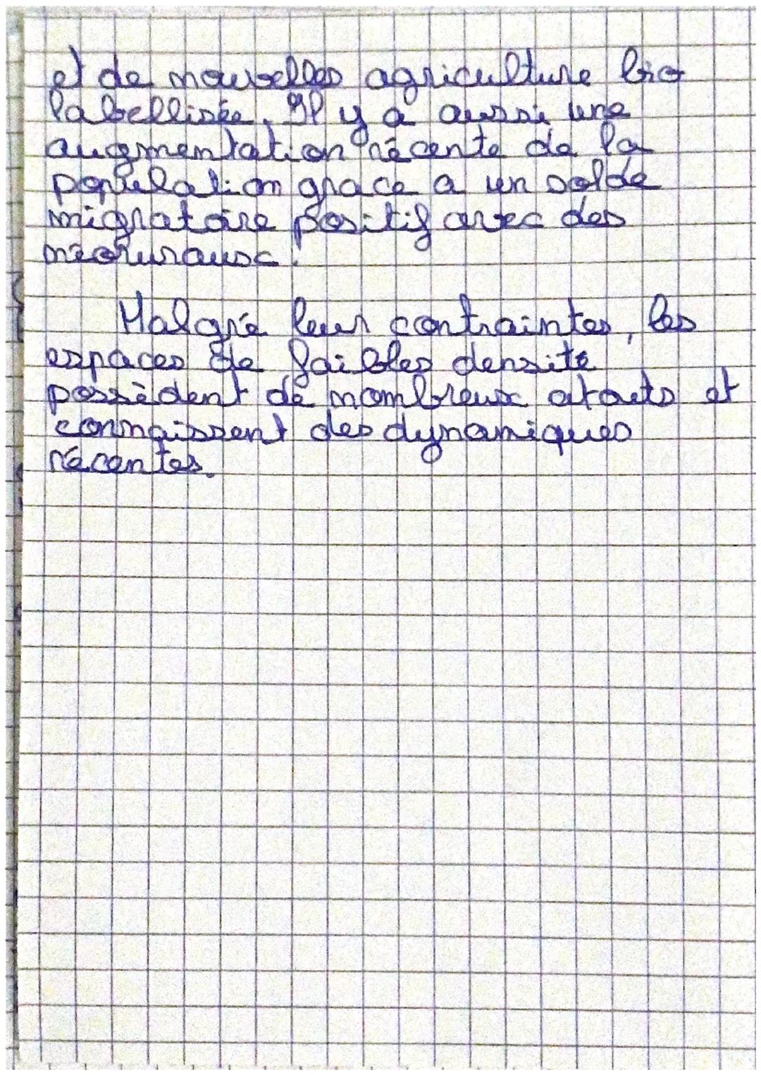 Quels sont les dynamiques et
les espaces de faibles densité?
Les espaces de laibles densité
ant une densité de population
inférieure à 30 ha