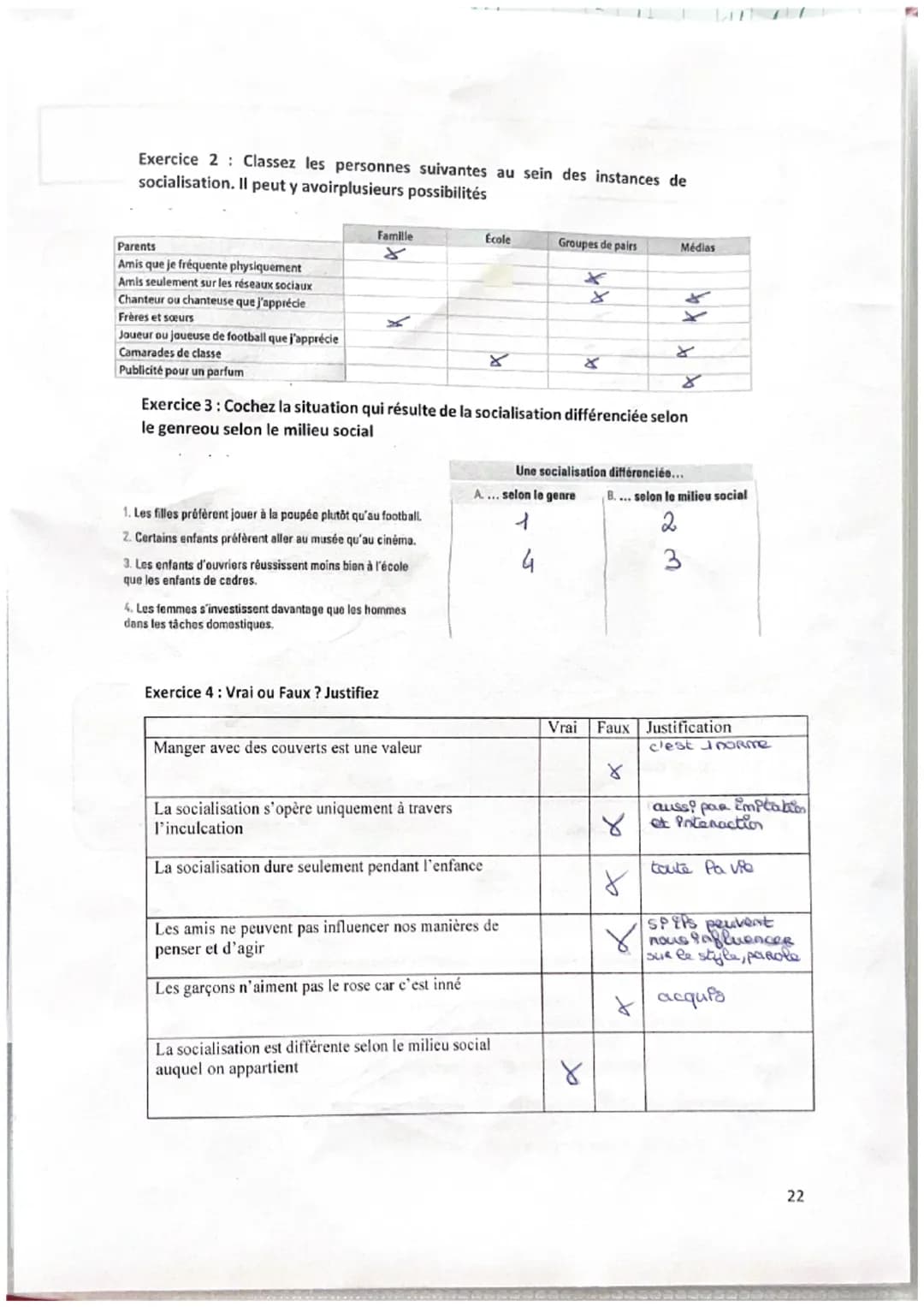 CONCLUSION
FICHE 8 Schéma bilan / Révision
QUE TRANSMET-ON?
COMMENT SOCIALISE-T-ON?
• Par.....Pmptatio.
Par...factio
• Par....mation.....
•
