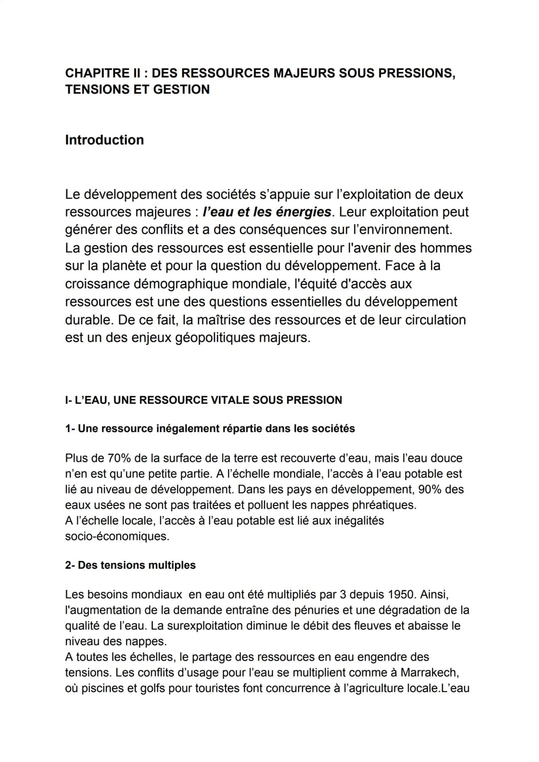 CHAPITRE II : DES RESSOURCES MAJEURS SOUS PRESSIONS,
TENSIONS ET GESTION
Introduction
Le développement des sociétés s'appuie sur l'exploitat
