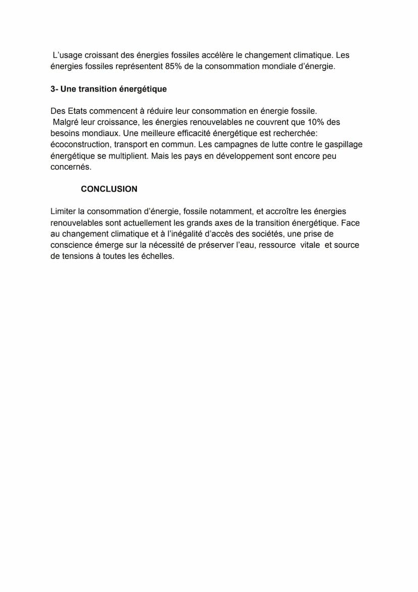 CHAPITRE II : DES RESSOURCES MAJEURS SOUS PRESSIONS,
TENSIONS ET GESTION
Introduction
Le développement des sociétés s'appuie sur l'exploitat