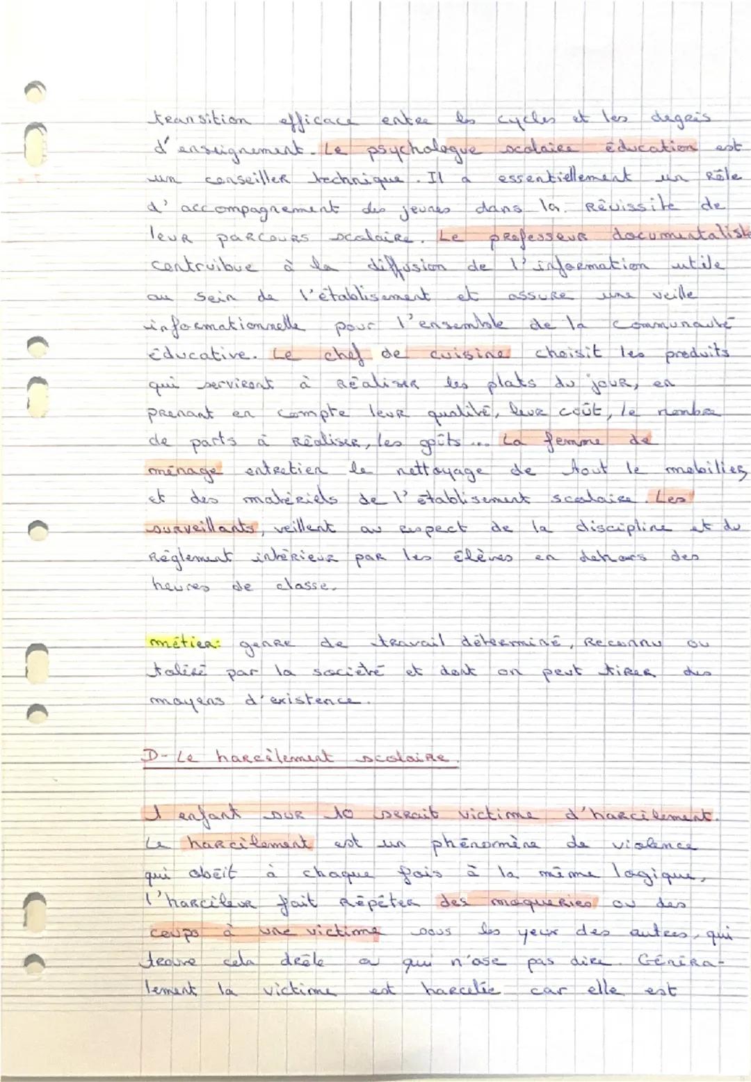 EMC

programme.
6
Enseignement moeale et civique:
fiche de civision.

Chapitre 1 Vivre au collige.

A-Etre collégien, et collégienne.

Le co