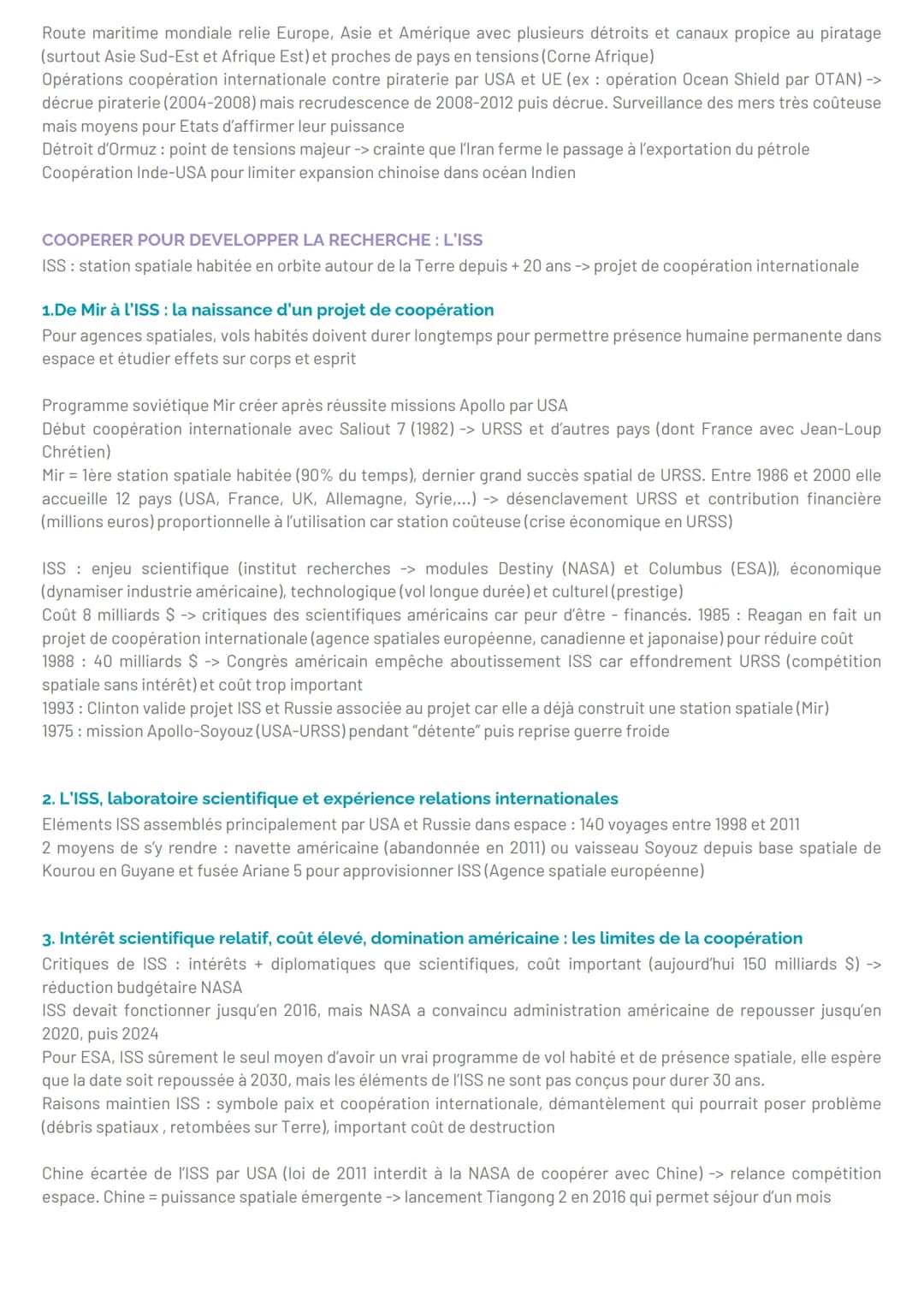 --- OCR Start ---
Séquence 1 - De nouveaux espaces de conquête
SPECIFICITES OCEAN ET ESPACE
Océan: vaste étendue d'eau salée qui couvre une 