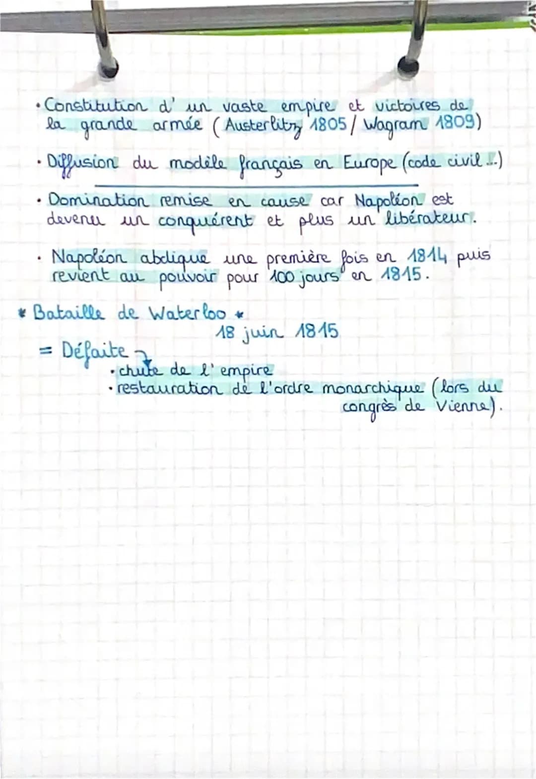 REVOLUTION
FRANCAISE
• La France en 1789 = monarchie absolue +
société inégalitaire faite de 3 ordres ( clergé,
noblesse et tiers - état :)
