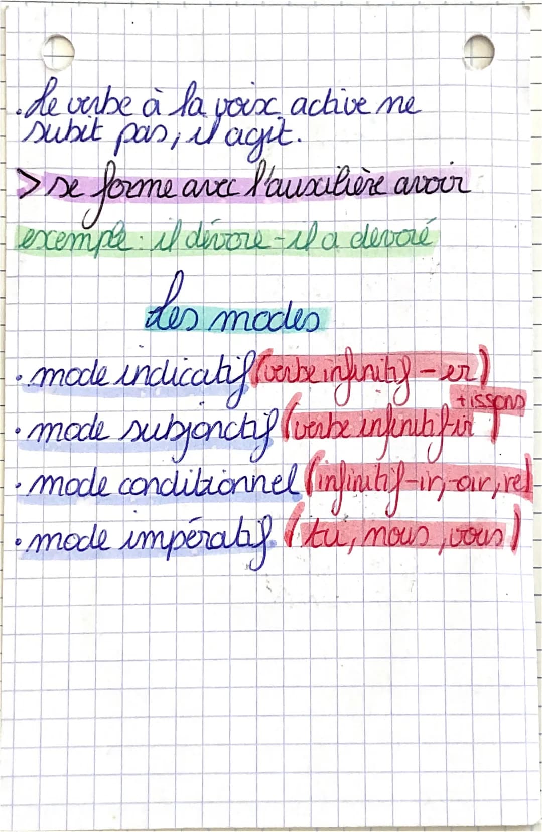 0
Français Methode
des verbes précédés de la preposition
à, de ou pour se mettent à
l'infinitys.
se est toujours clevant un verbe
ce devant 