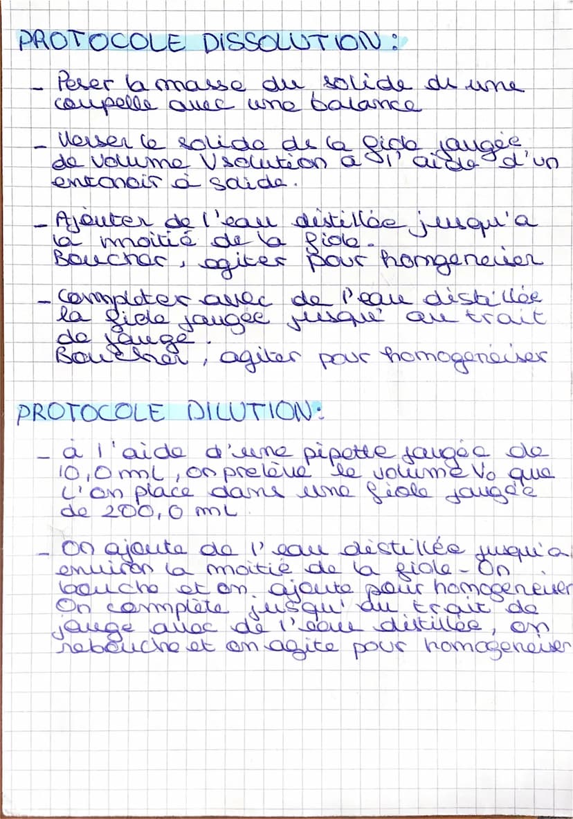 PHYSIQUES
solutions aqueuses et melanges au quotidien
LES SOLUTIONS:
• solution = melange homogène obtenu par diss
d'un ou plus soluté as un