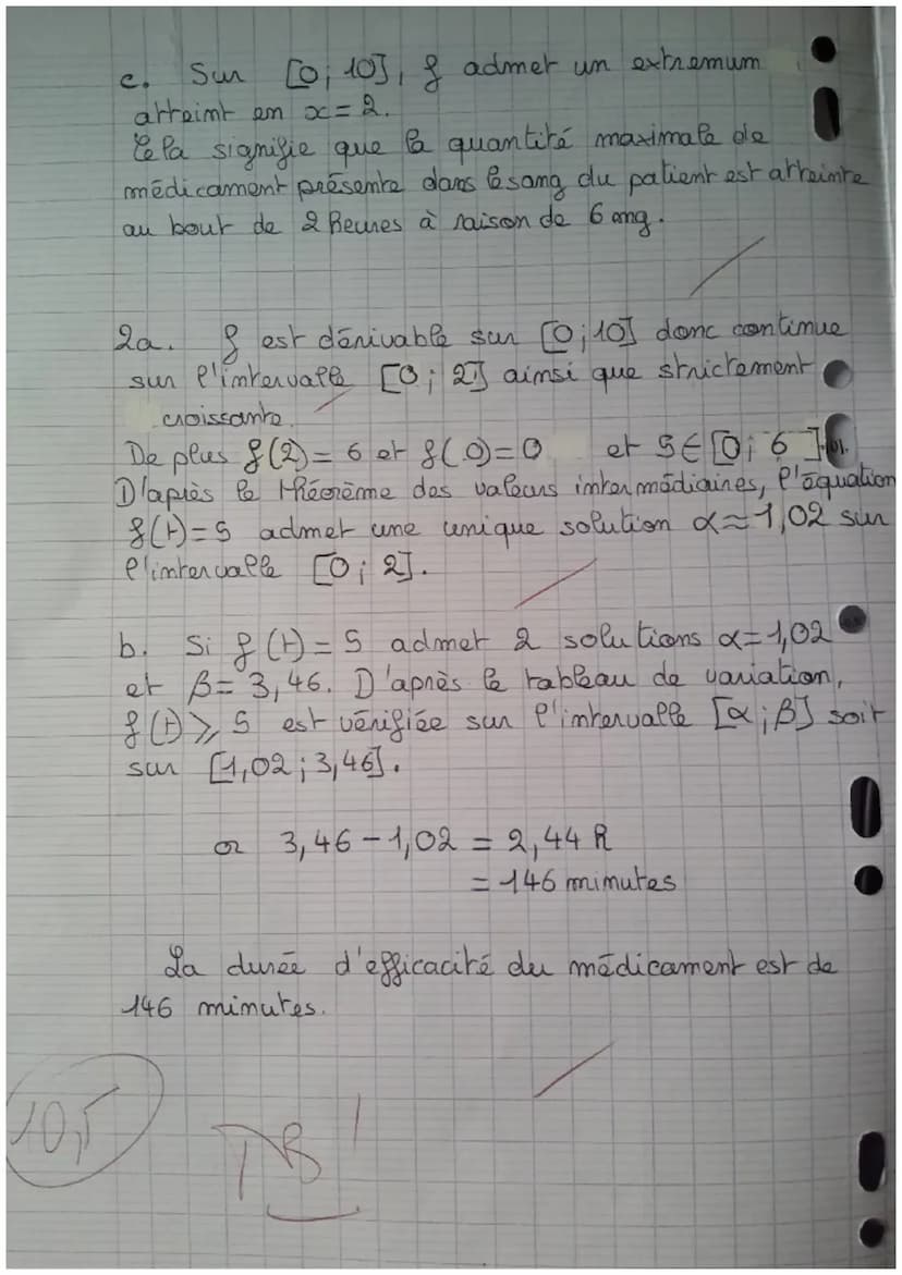 Contrôle fonctions (dérivation + continuité)
Partie A:
Dans le cadre d'un essai clinique, on envisage un protocole de traitement d'une
malad