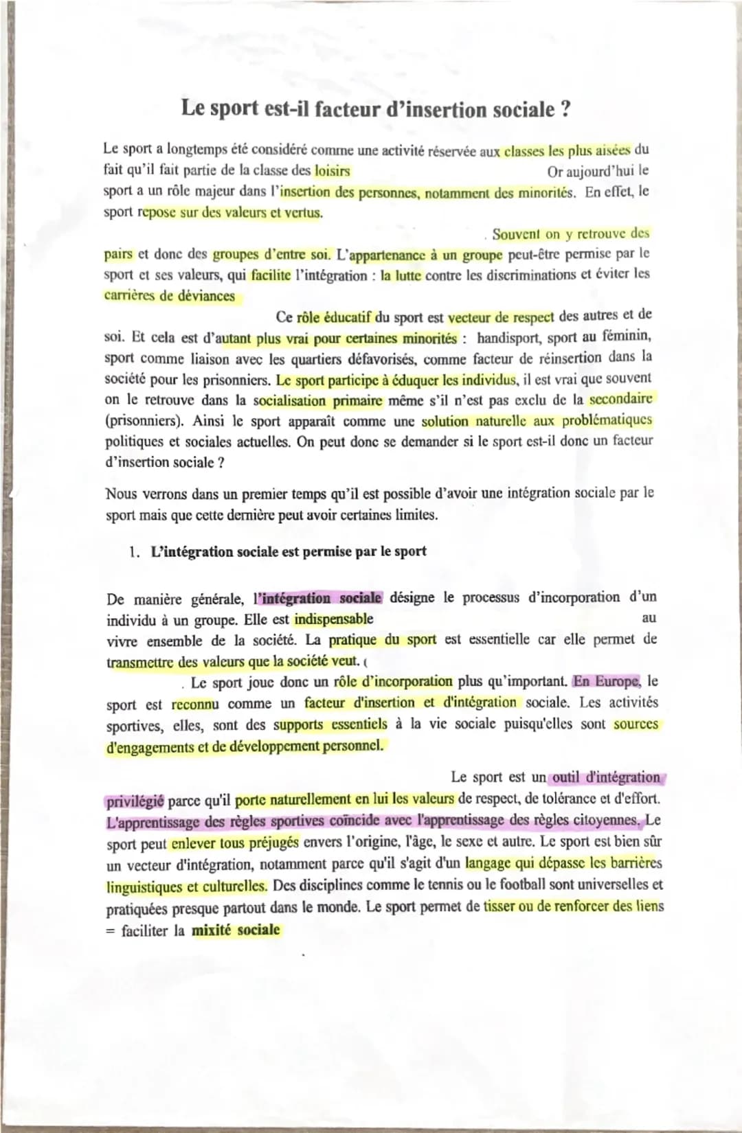 Le sport est-il facteur d'insertion sociale?
Or aujourd'hui le
Le sport a longtemps été considéré comme une activité réservée aux classes le