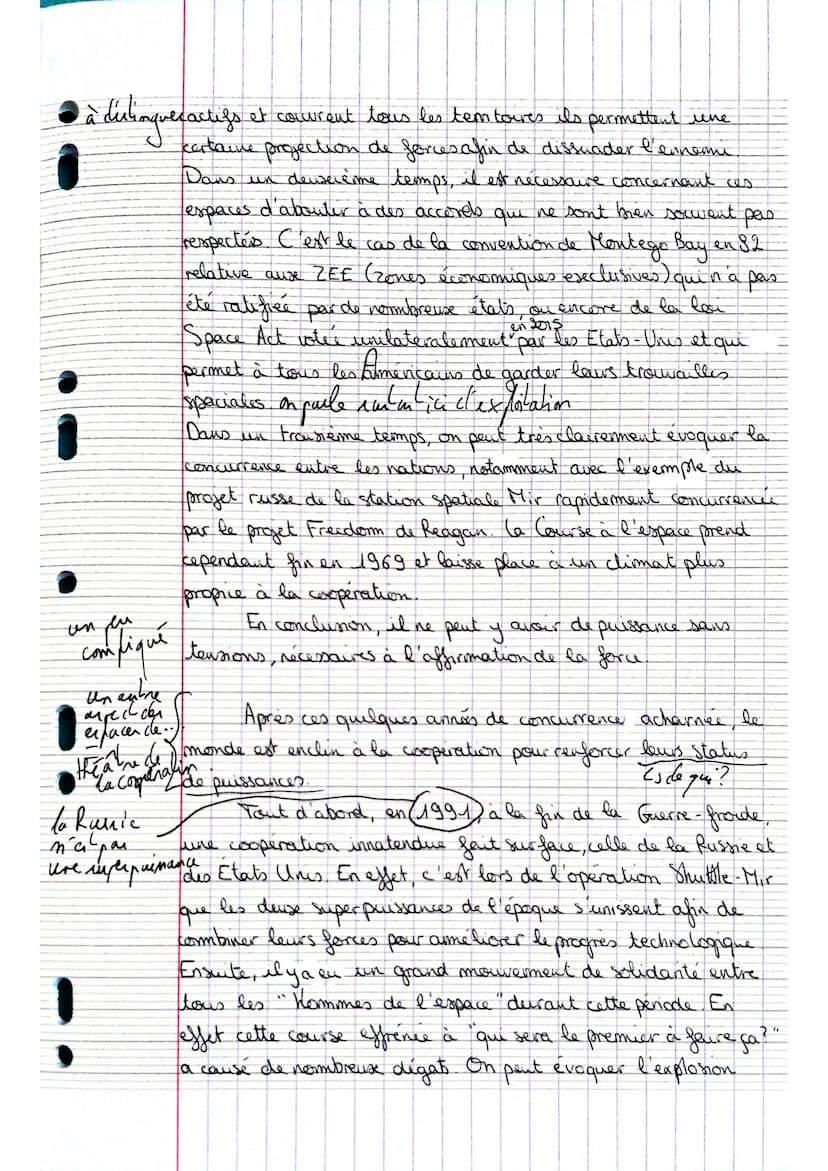 Entraînement à l'épreuve de Baccalauréat de la spécialité Histoire, Géographie, Géopolitique,
Sciences Politiques
Vous traiterez au choix l'