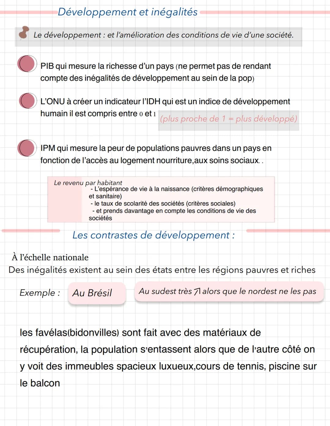 Dans le monde : La ville de Mumbai
Une ville débordée, des arrivées par millions ils sont attirés par le poumon
économique les pauvres dans 