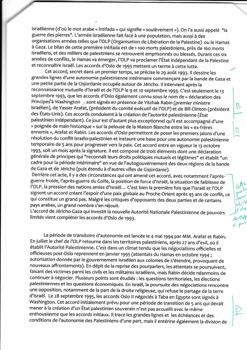 JALON 5: Dissertation
Mayer Celine Tou
Le Proche-Orient est secoué par des guerres à répétitions opposant l'État d'Israël à ses
voisins arab