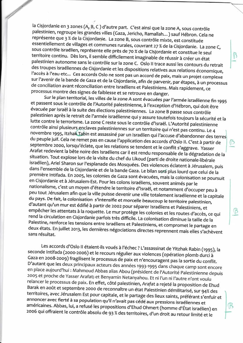 JALON 5: Dissertation
Mayer Celine Tou
Le Proche-Orient est secoué par des guerres à répétitions opposant l'État d'Israël à ses
voisins arab