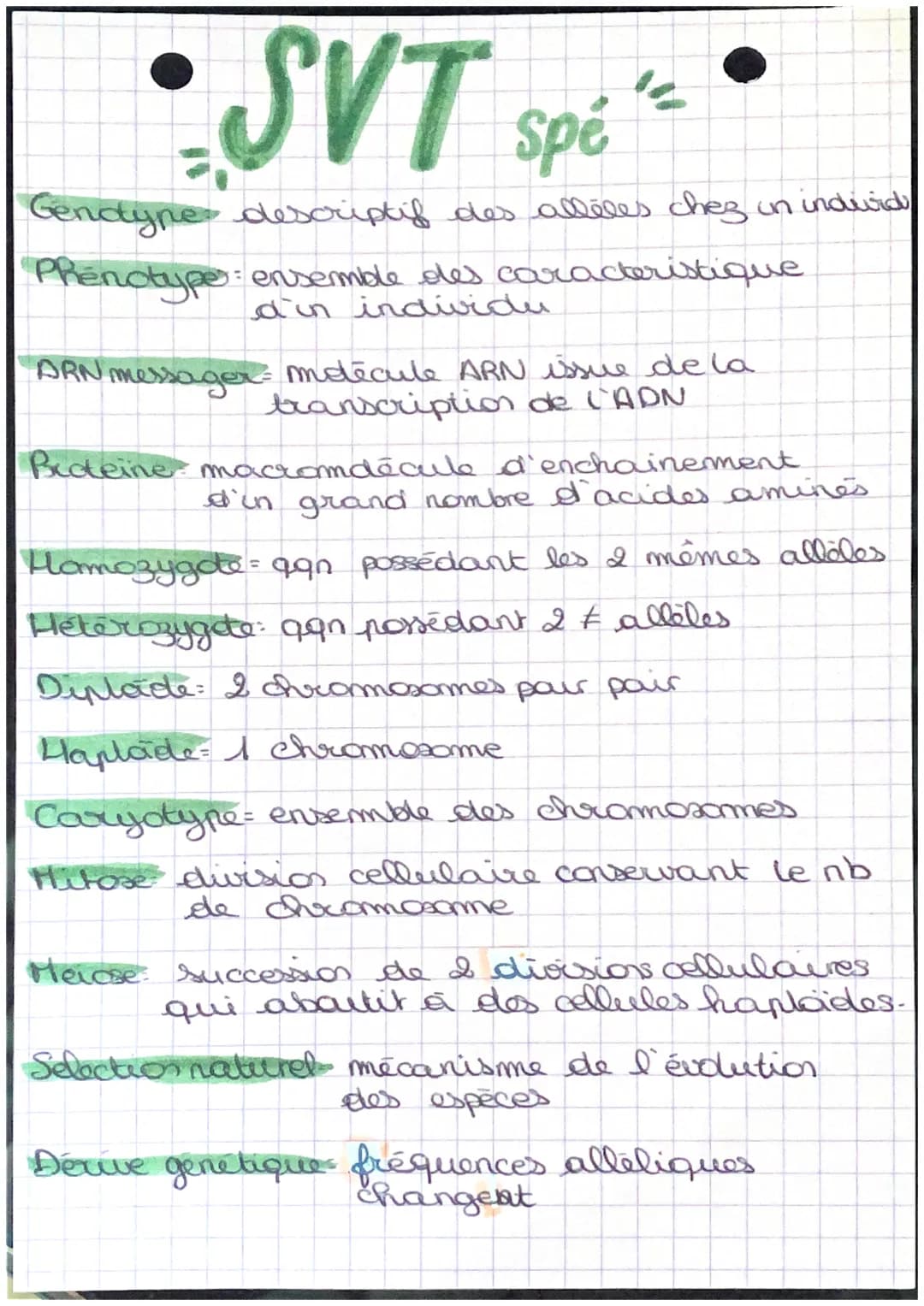 •SVT spé
Gendyne descriptif des alléles chez in individ
Phenotypes: ensemble des caracteristique
din individu
ARN messager-motécule ARN issu